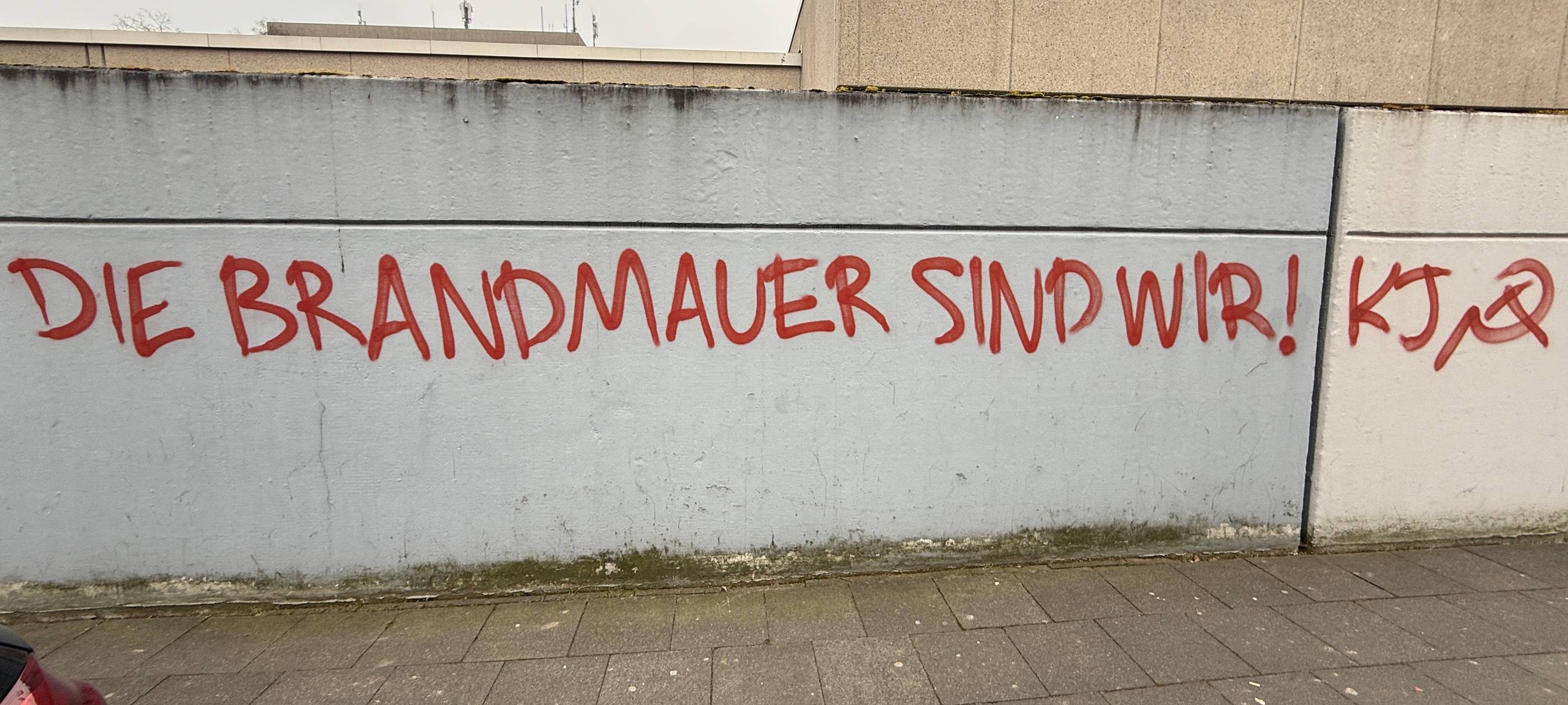 CDU-Geschäftsstelle in Essen beschmiert - Staatsschutz ermittelt