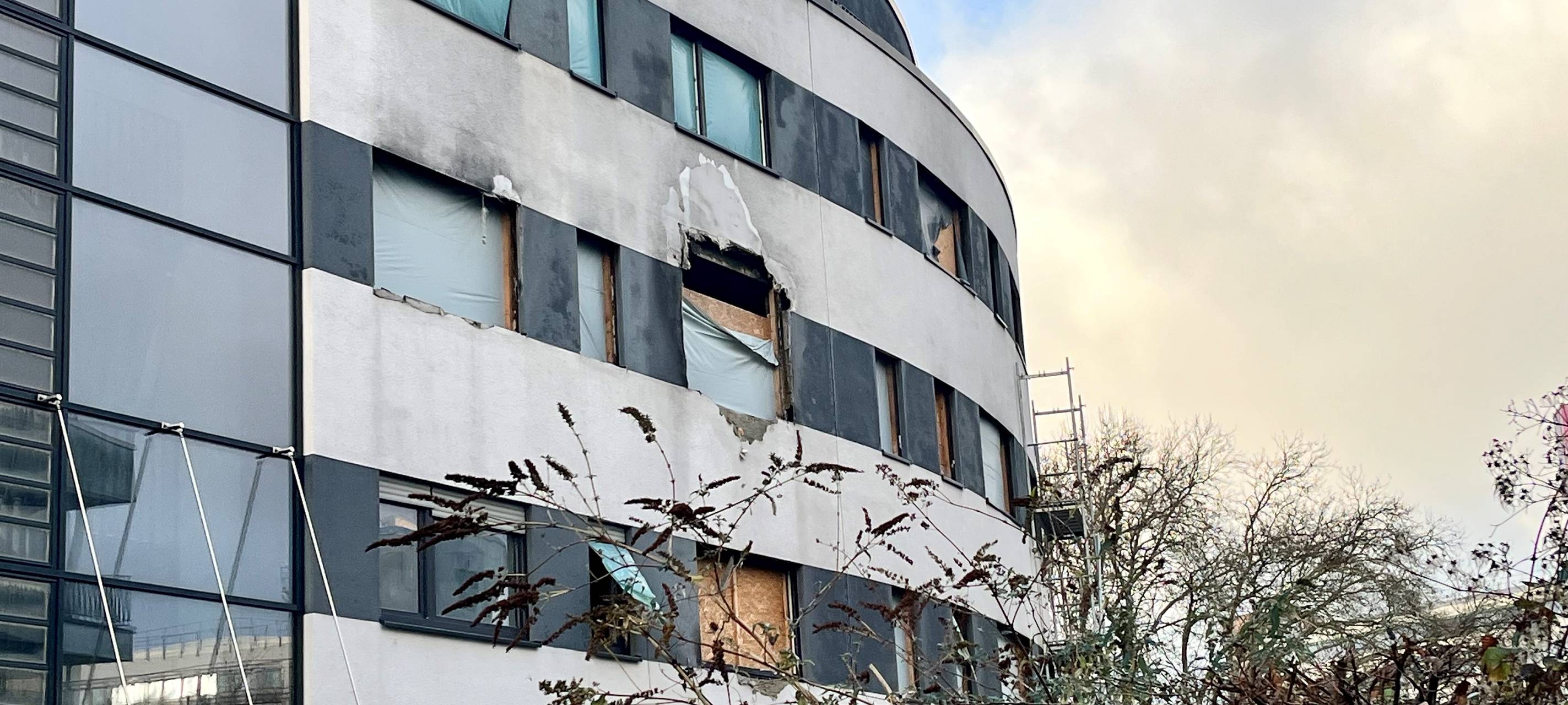 Brandruine in Essen - Drei Jahre nach dem Großbrand kommt die Sanierung