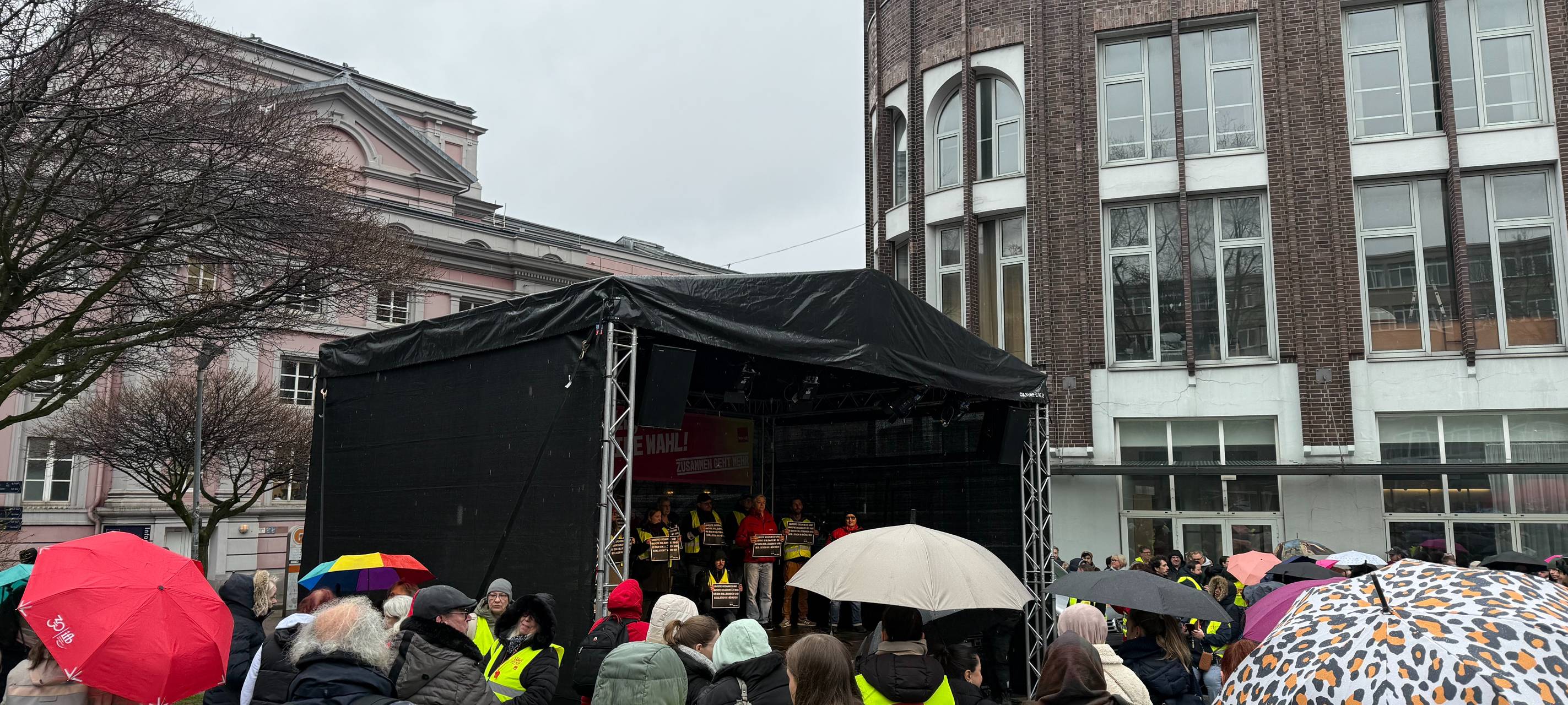 Nächster Warnstreik in Essen: Schulen, Kitas und Rathaus bleiben zu