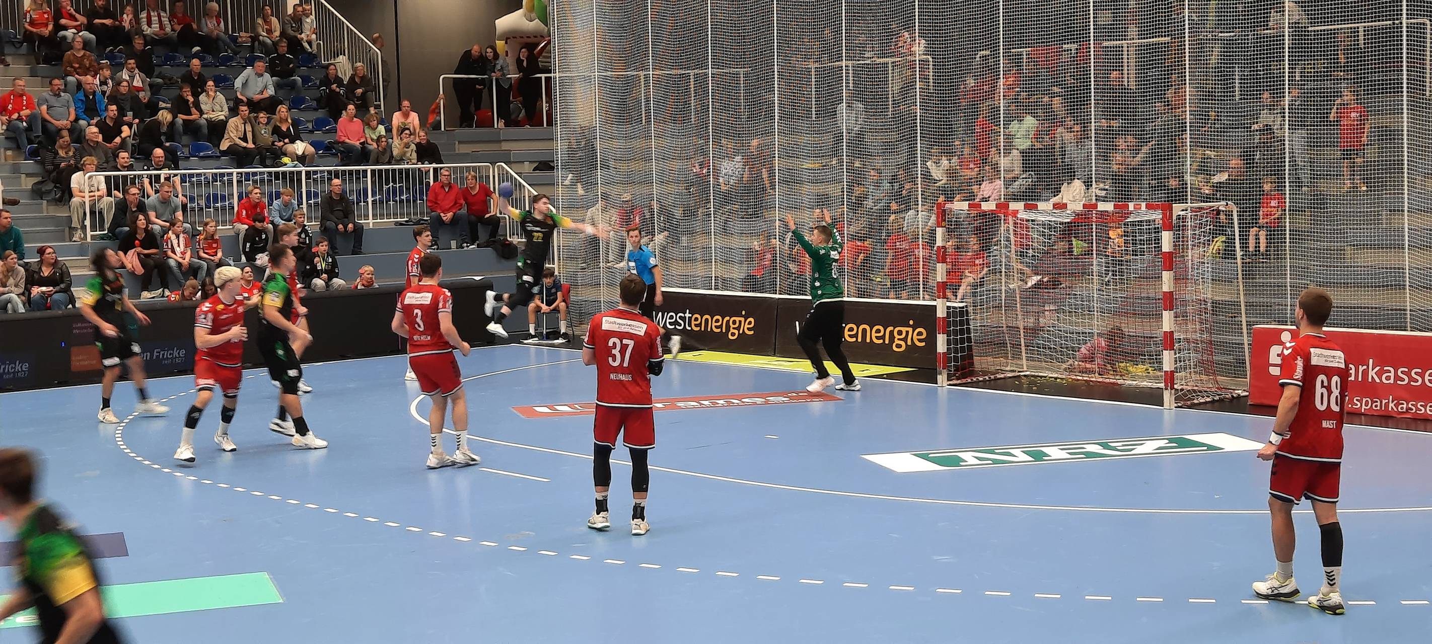 TUSEM Essen verliert Karnevalsderby in Hagen