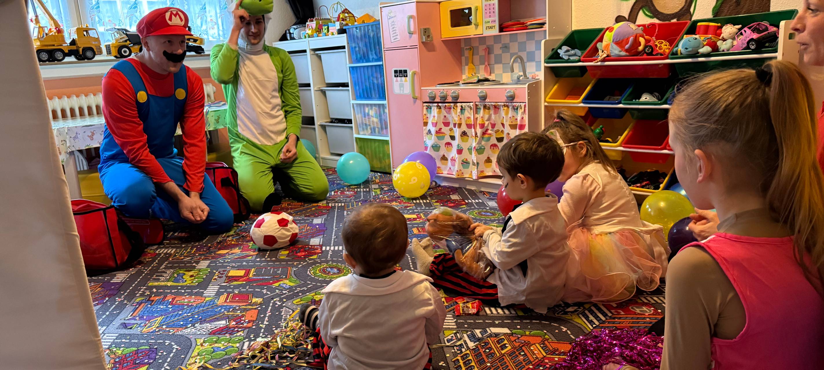 Der Radio Essen Kamelle-Express 2025 - Karneval bei Euch