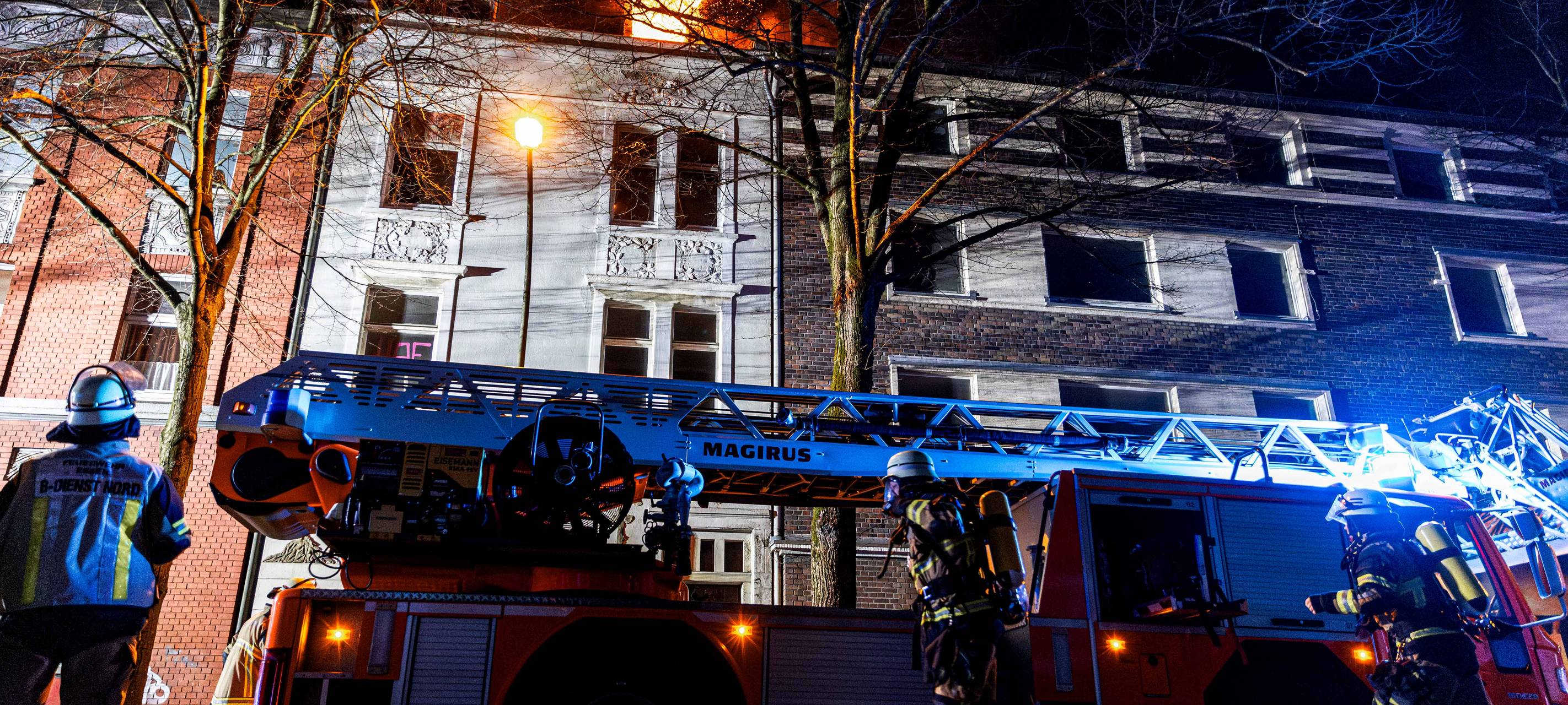 Brandgeruch in Essen: Feuerwehr sucht und findet