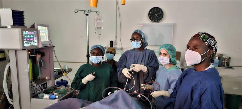 Team aus Essen operiert in Afrika