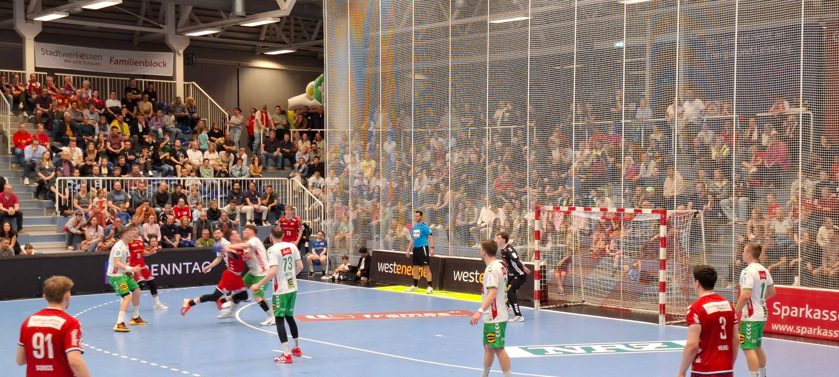 Handball-Krimi zwischen dem TUSEM Essen und der GWD Minden.