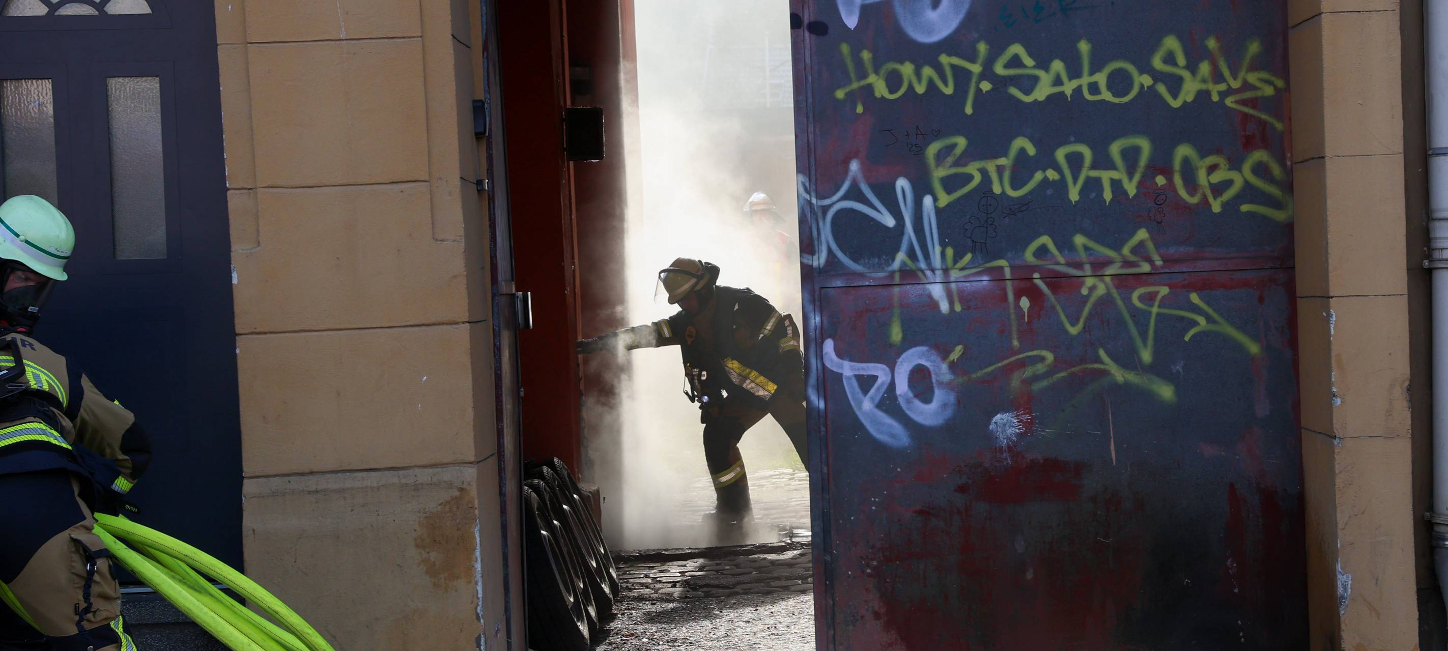 Brand in Essen - Kreuzung gesperrt
