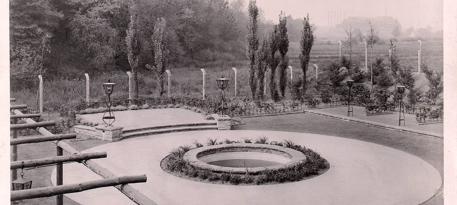 Becherspende bei RWE-Spiel in Essen: Alte Tribüne soll nachgebaut werden