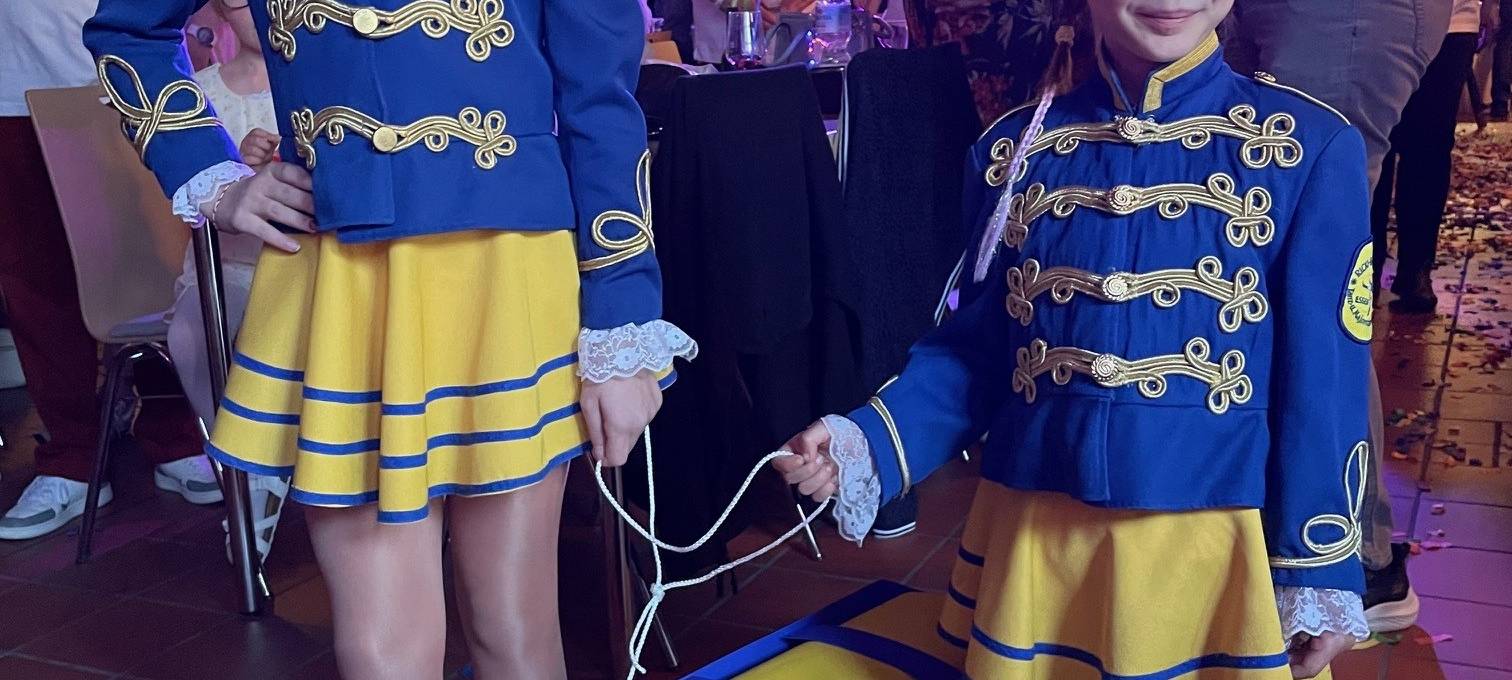 Riesen Stimmung in Essen beim Mini-Karnevalsumzug