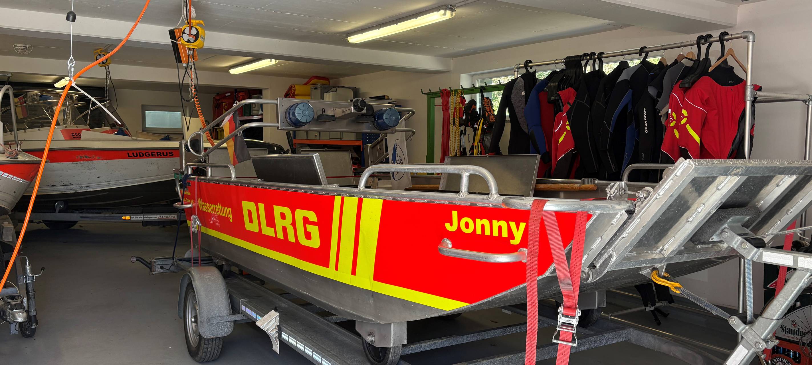 DLRG in Essen hilft seit 100 Jahren Menschen an der Ruhr