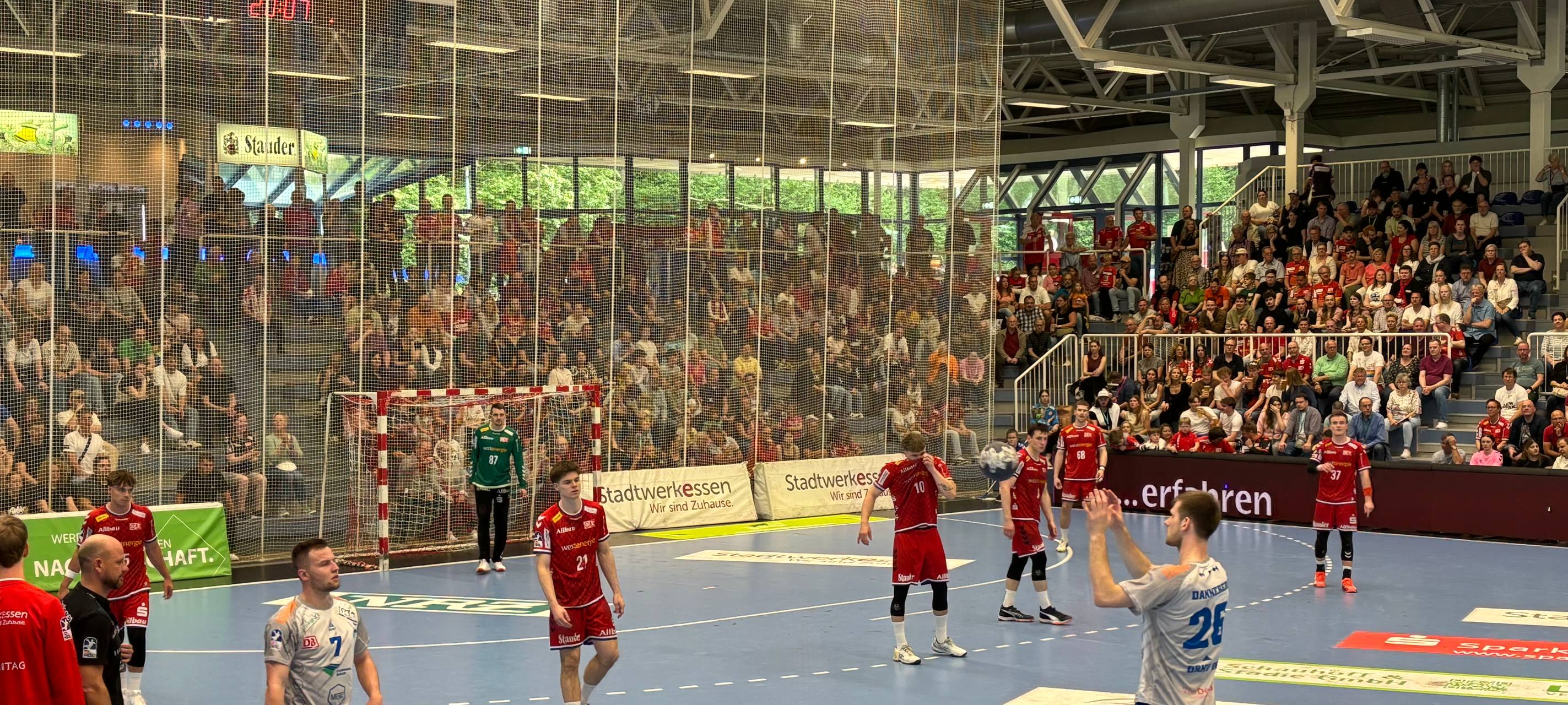 TUSEM Essen verliert auch das Rückspiel gegen Dessau.