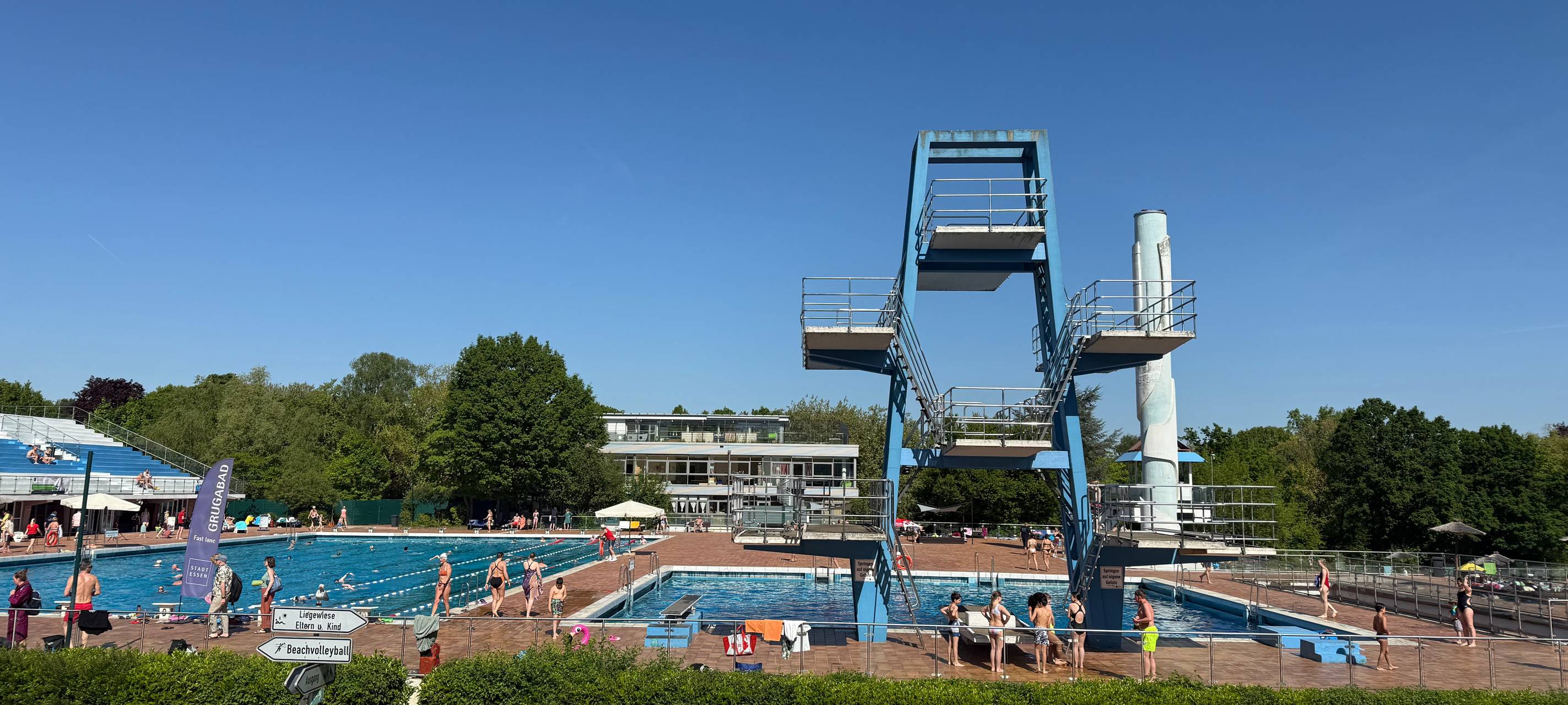 Freibäder in Essen öffnen nach und nach - und mit Pause
