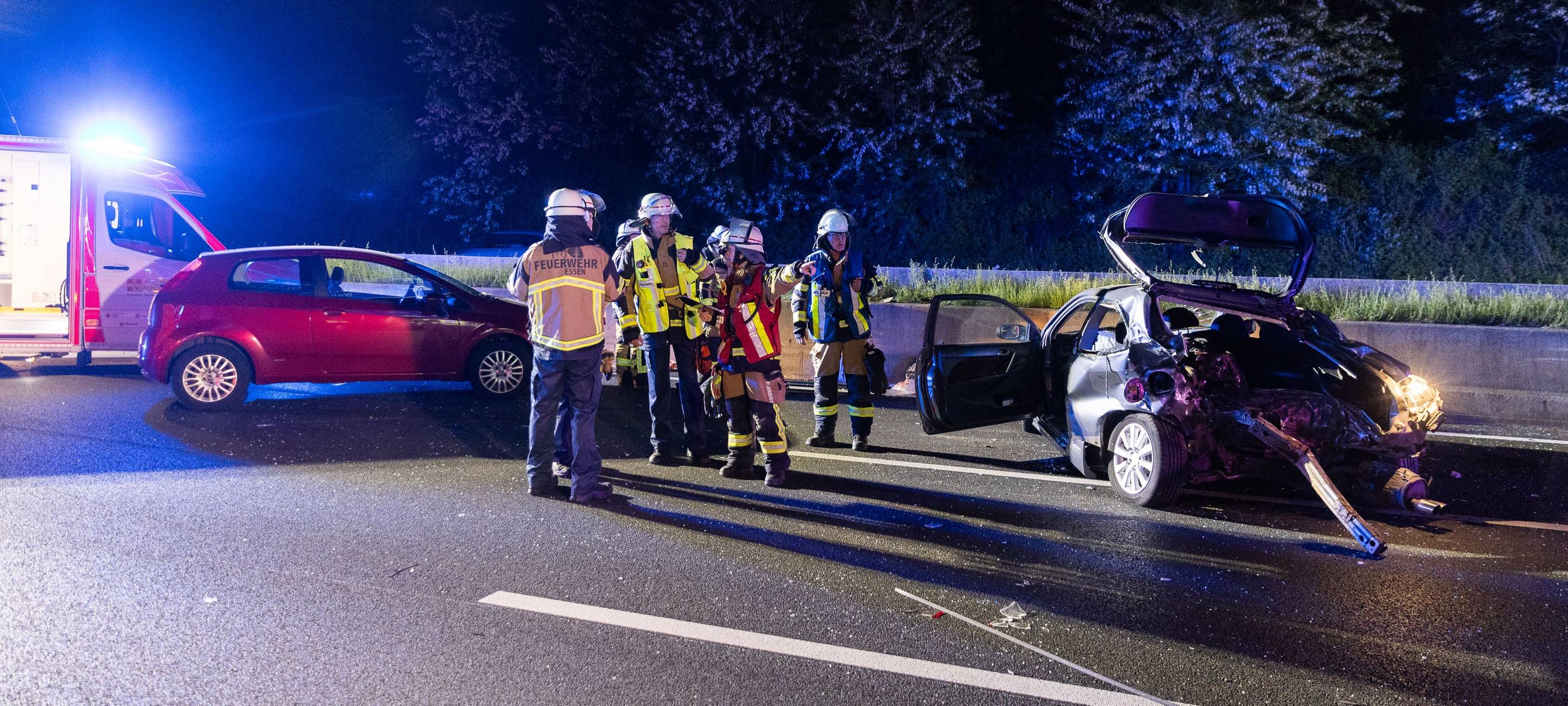 Schwerer Unfall auf der A40 bei Essen: Mehrere Verletzte