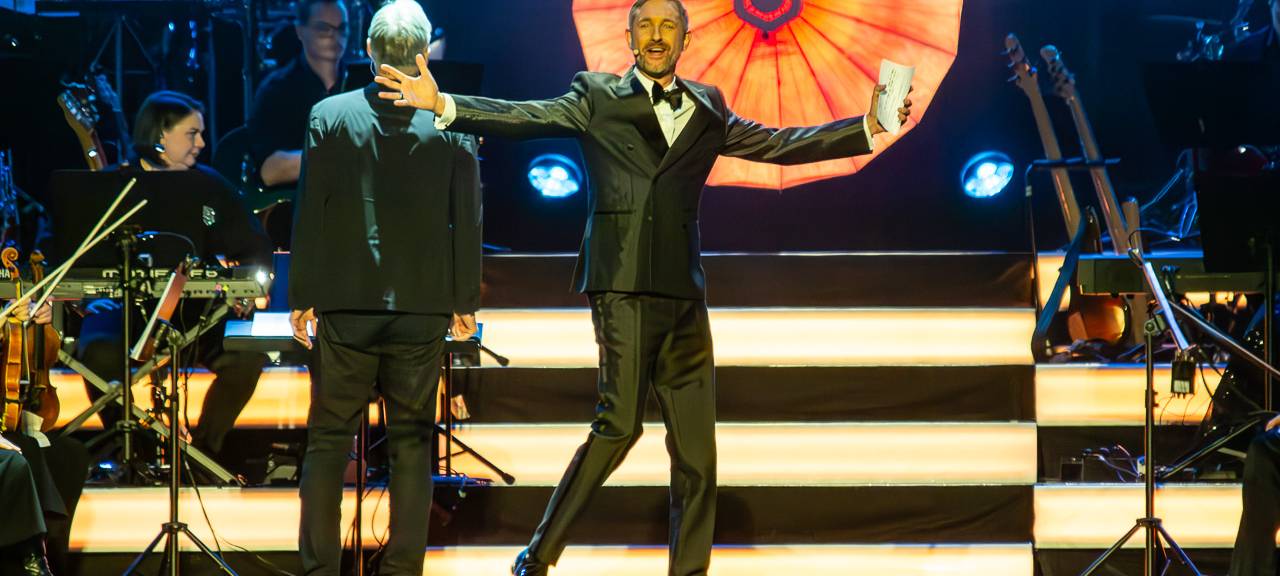 Disney in Concert findet in der Oberhausener Rudolf Weber-ARENA im Mai vor vielen Zuschauern und Fans statt.