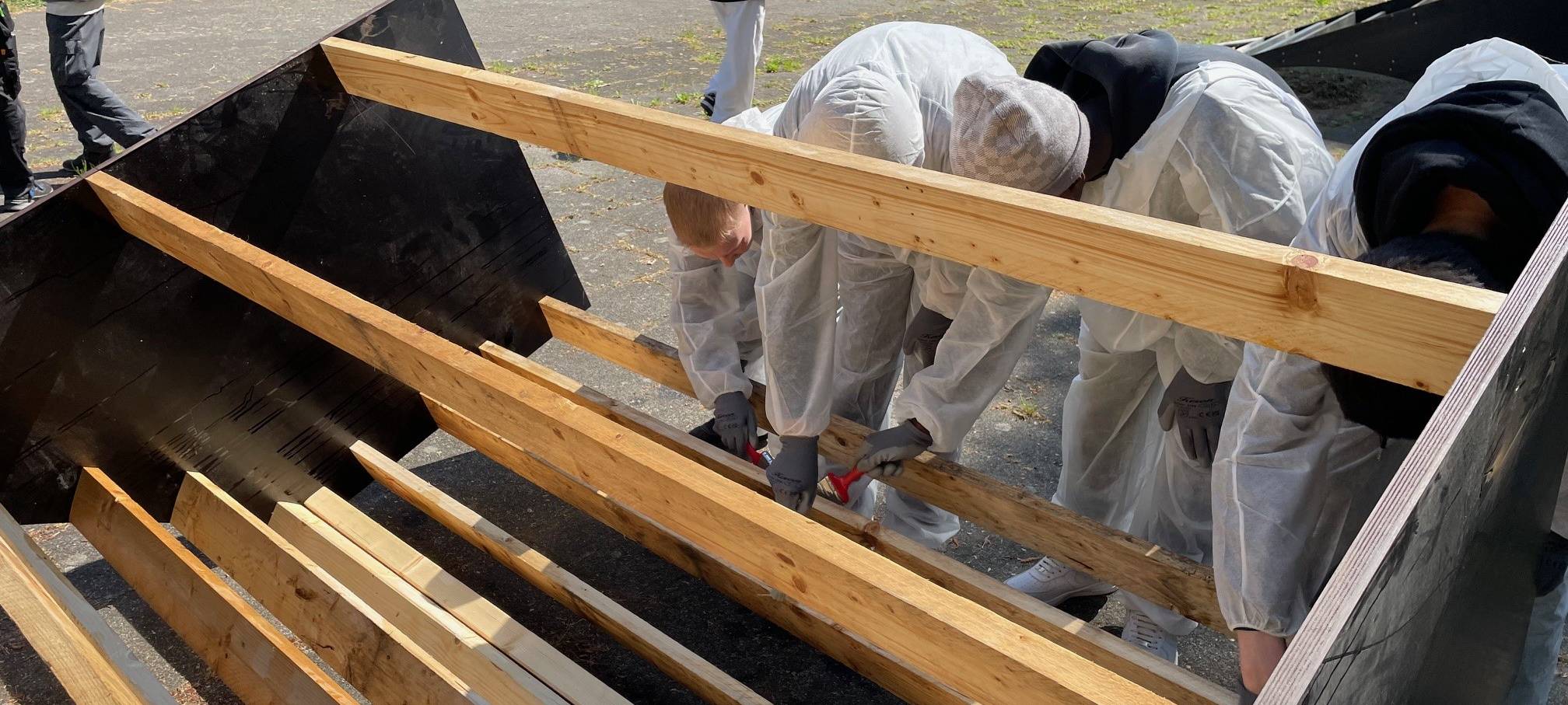 Schüler aus Essen bauen Skateranlage