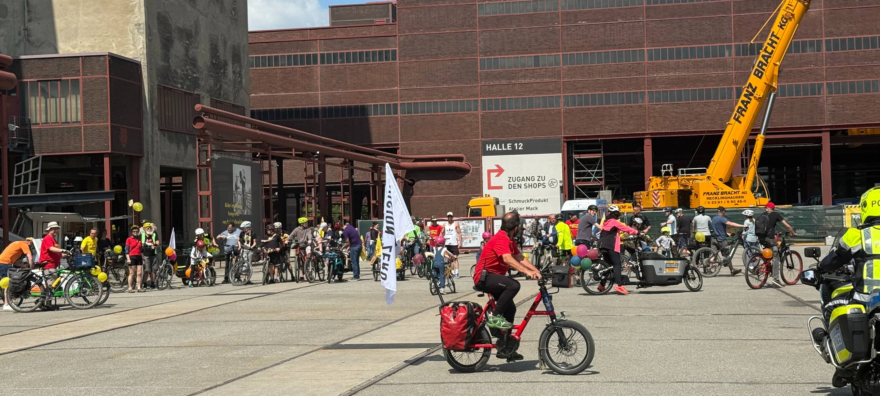 Kinder in Essen fordern sichere Radwege