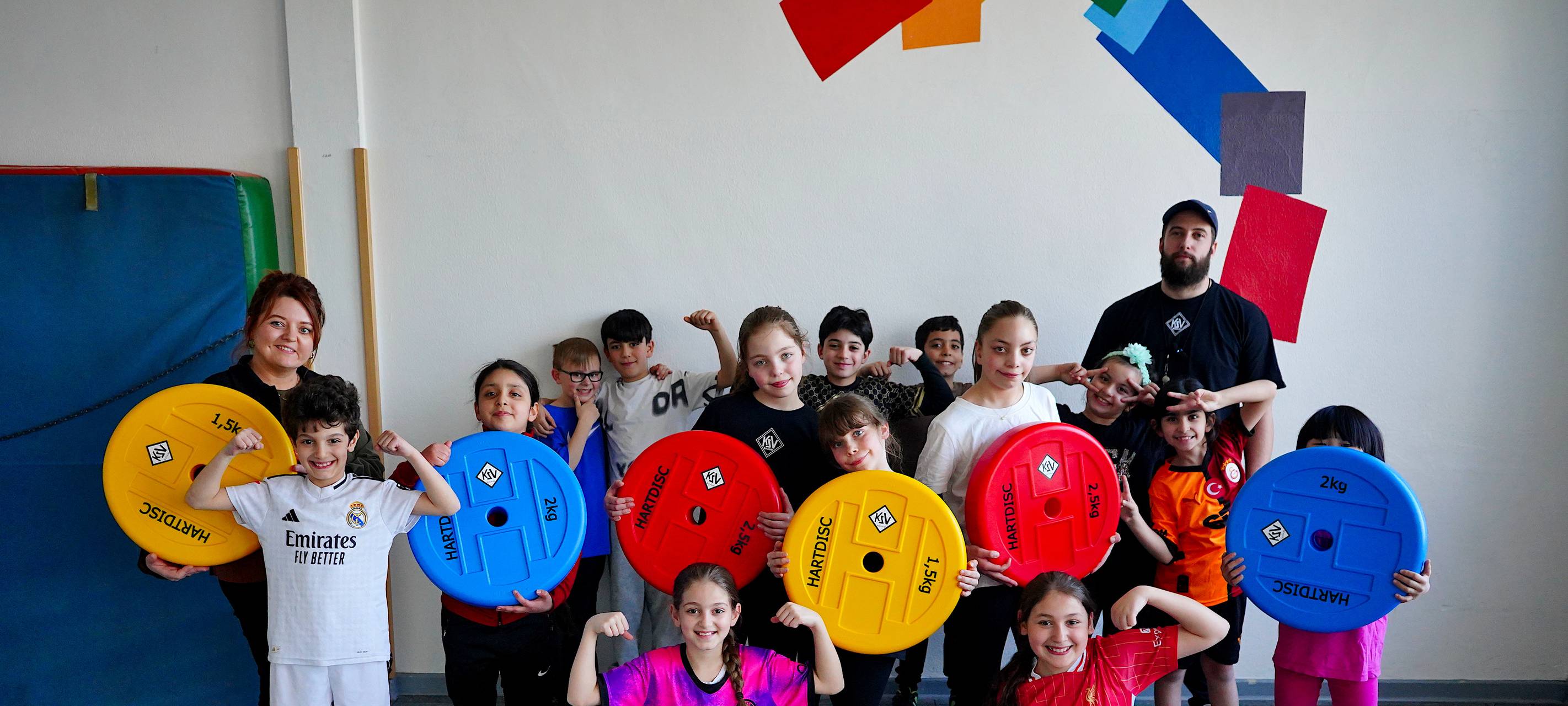 Gewichtheben im Ganztag in Essen: Schüler setzen Bestmarken