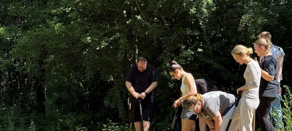 Azubis in Essen starten Einsatz auf der Bonnekamphöhe