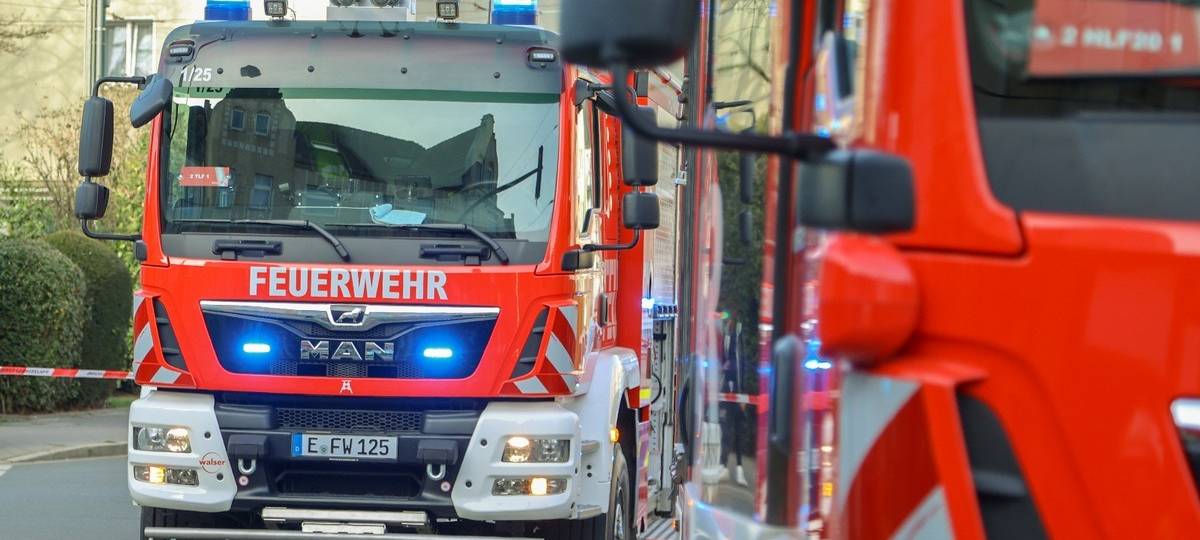 Feuerwehr Essen rückt zu hunderten Fehlalarmen aus - Das kostet