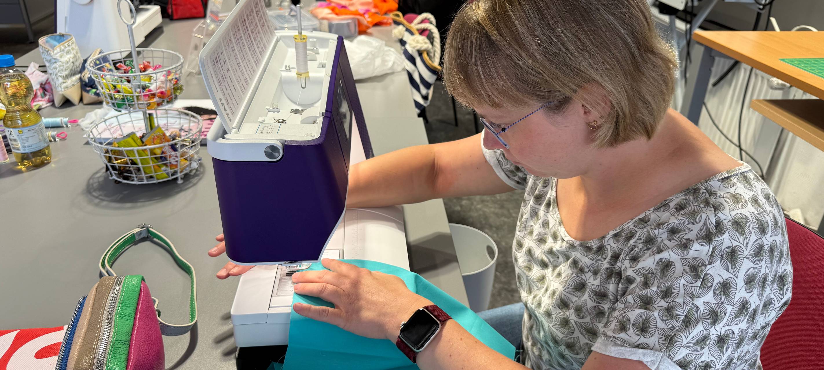 Oma-Hobby? Stricken und Töpfern in Essen begeistert junge Leute