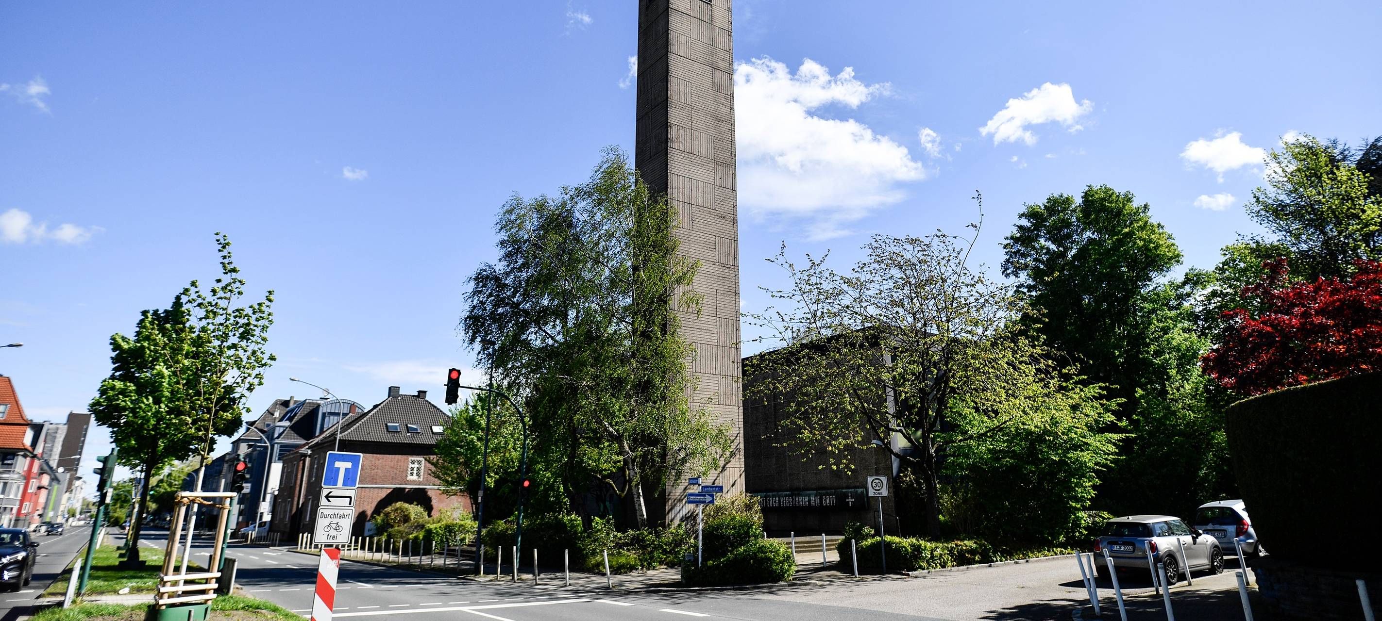 Hauptstraße in Essen an mehreren Stellen gesperrt