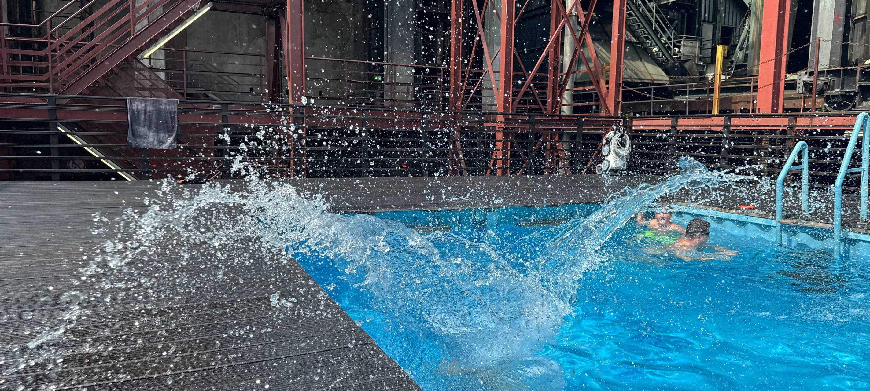 Werksschwimmbad in Essen auf Zollverein öffnet