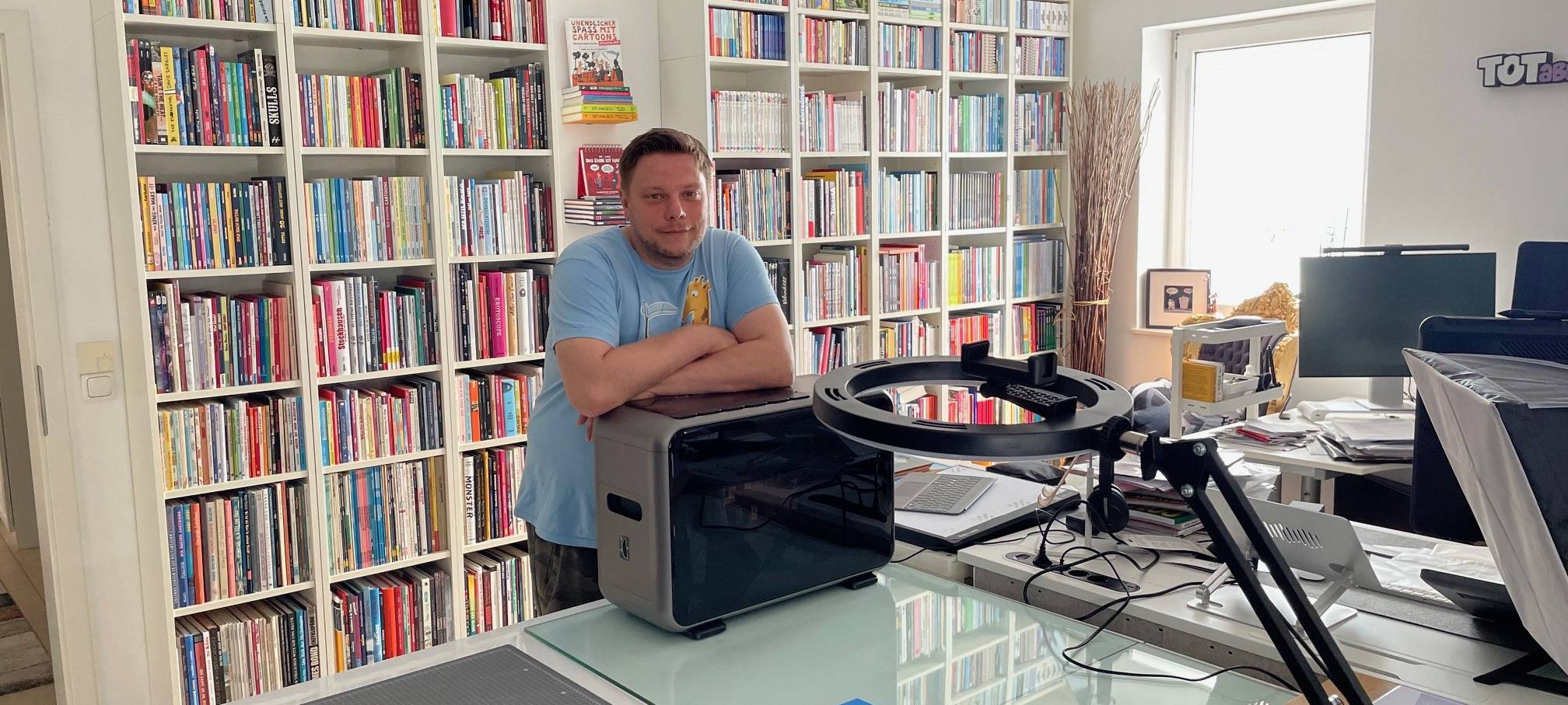 Cartoons aus Essen: Michael Holtschulte zeichnet Werke vom Sohn