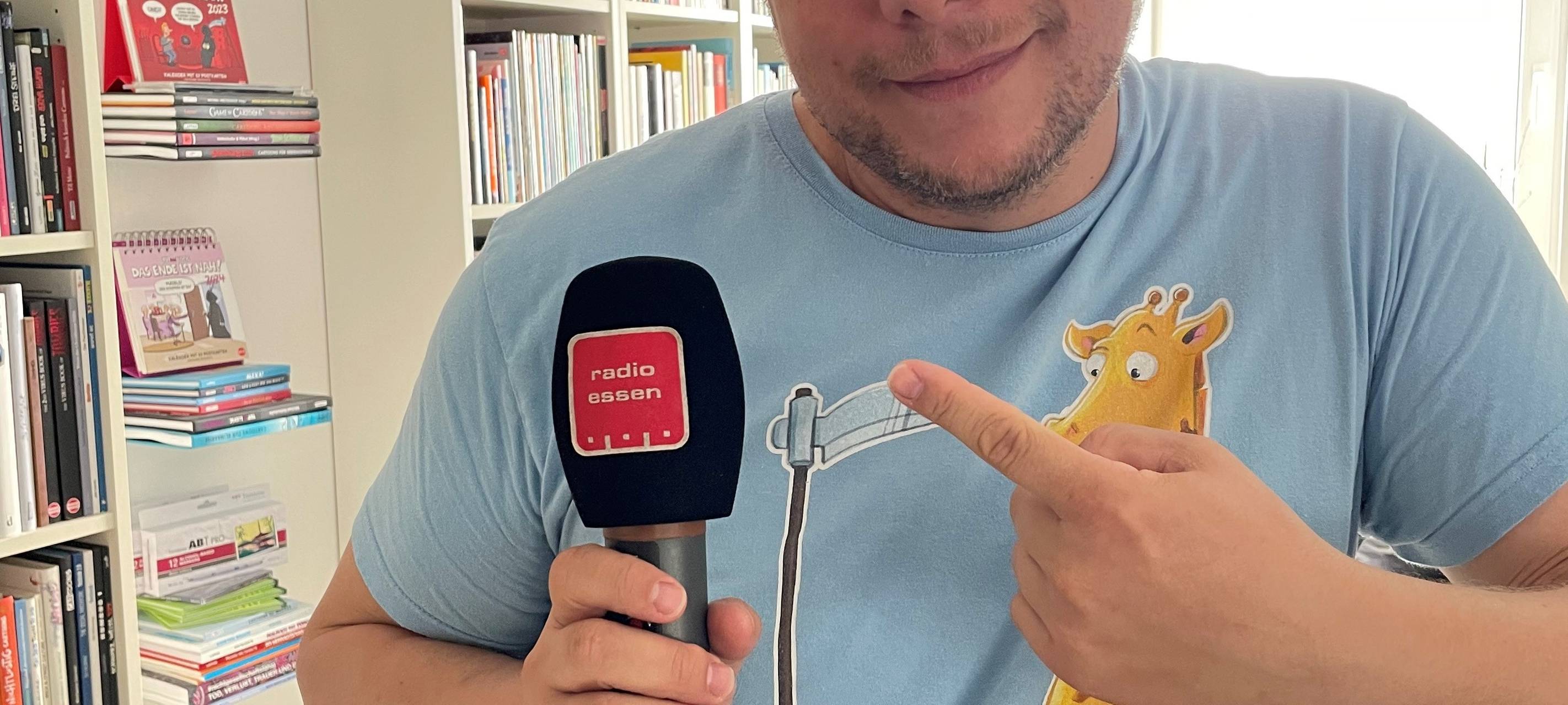 Cartoons aus Essen: Michael Holtschulte zeichnet Werke vom Sohn