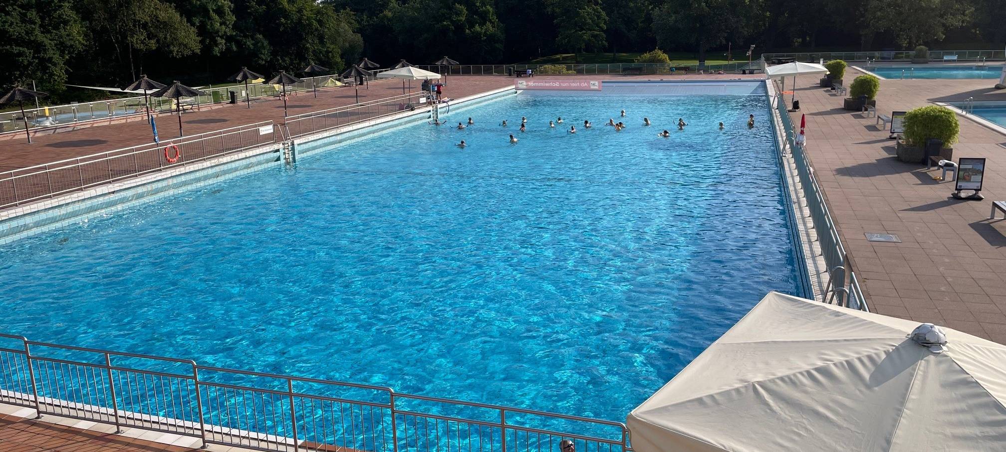 Rekordversuch in Essen beim Aqua-Power-Kurs