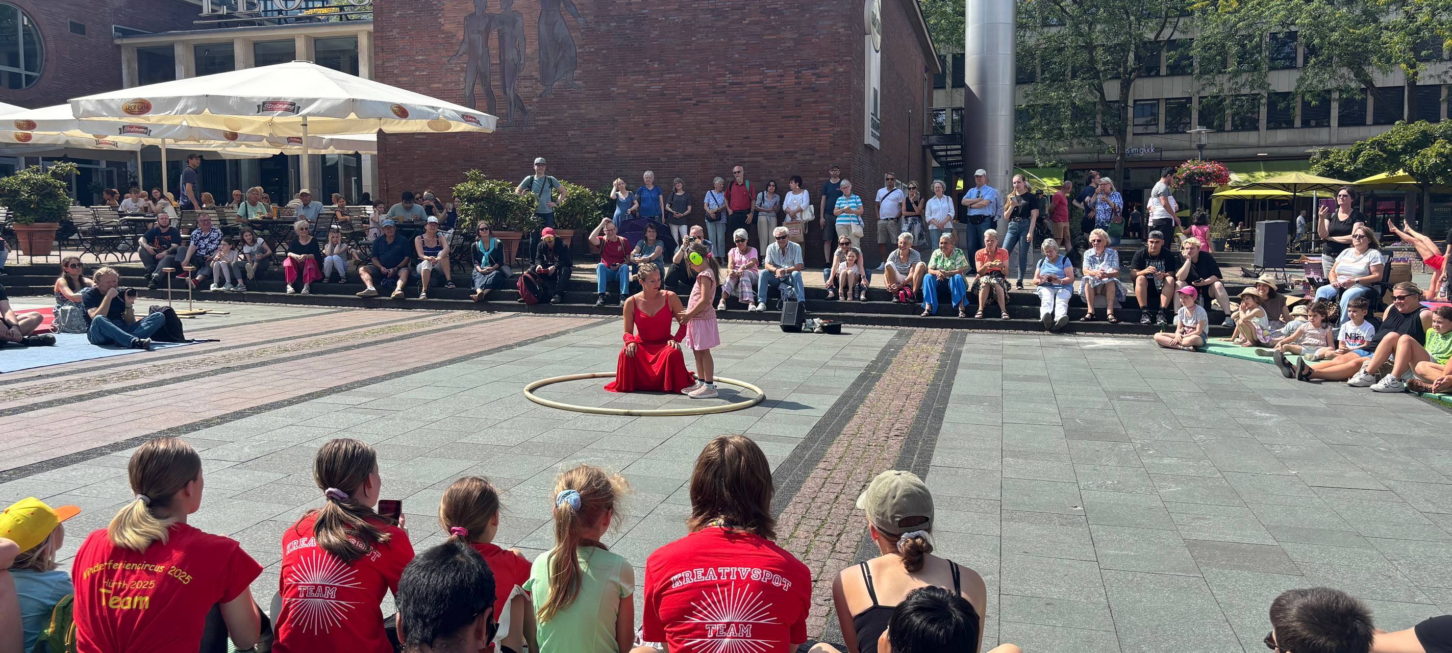 Essen feiert Straßenkunst: hautnah erleben und mitmachen