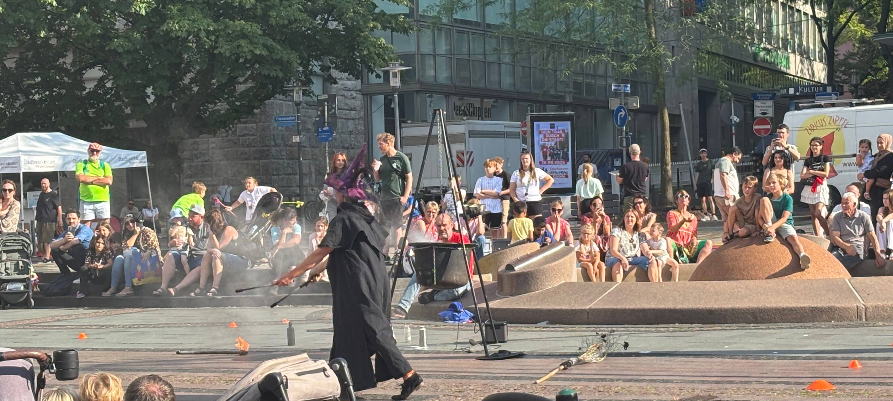 Essen feiert Straßenkunst: hautnah erleben und mitmachen