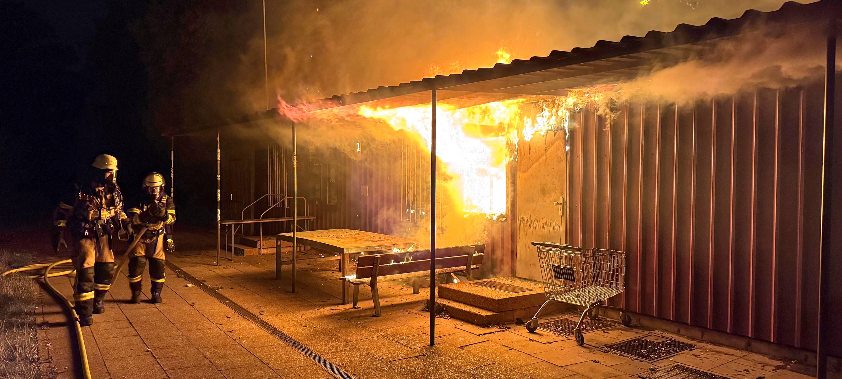 Brand in Essen auf Sportplatz