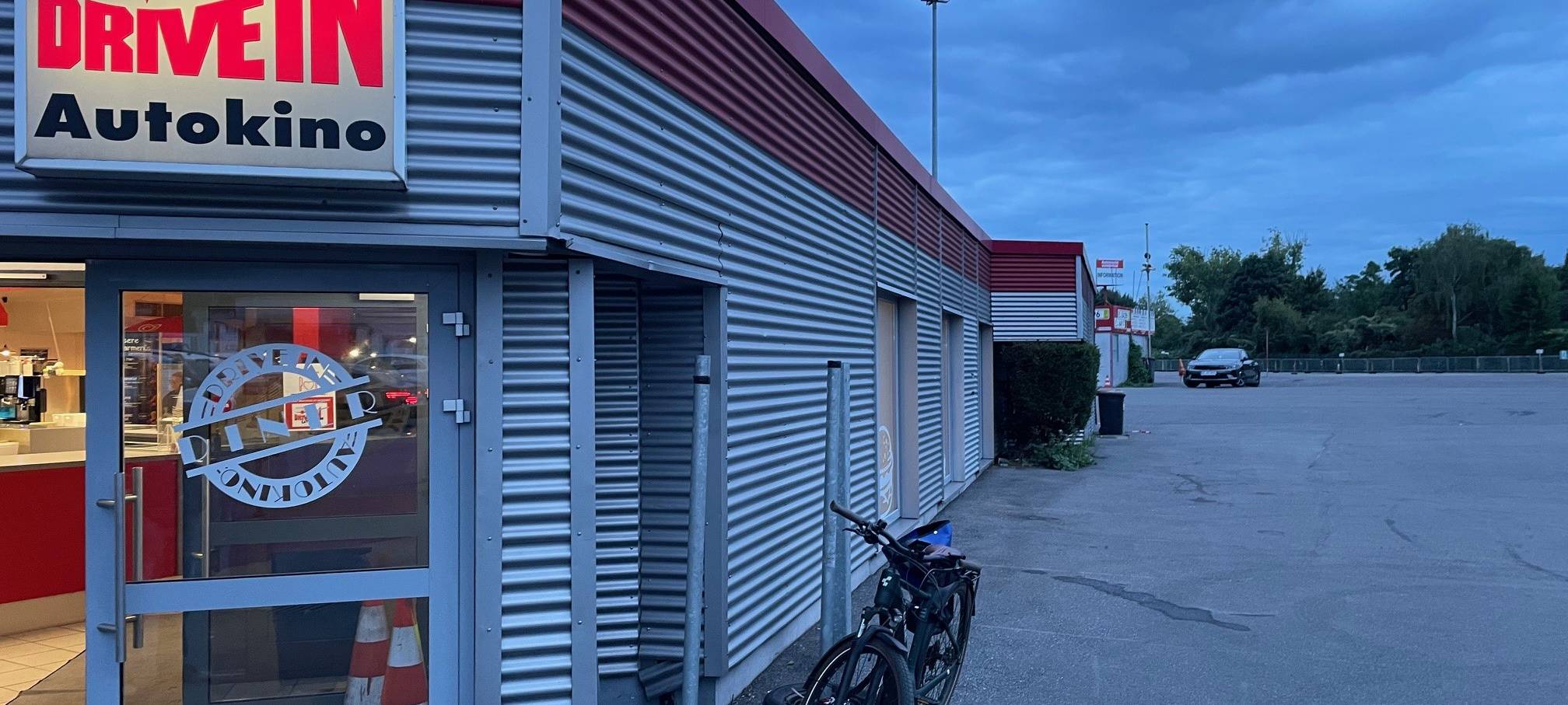 Rücksitz-Rendezvous im Autokino Essen