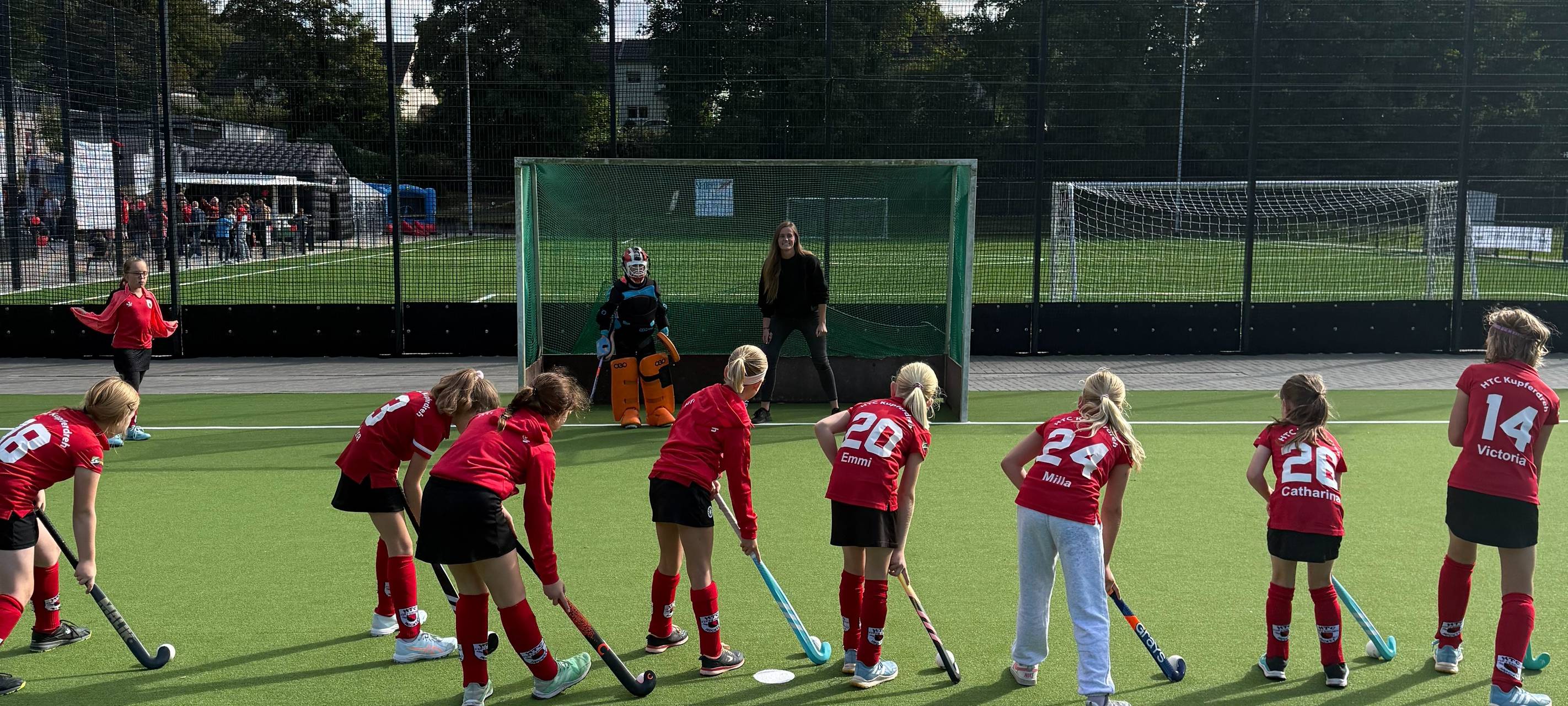 Nach Hochwasser in Essen: Neuer Sportplatz eröffnet