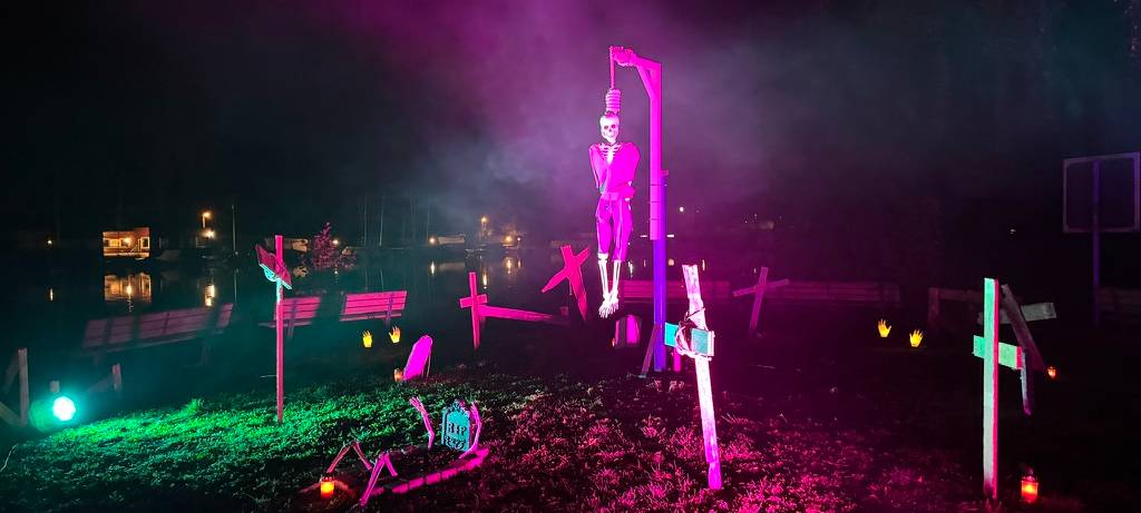 Weisse Flotte in Essen zu Halloween: Mole wird zur Geisterinsel