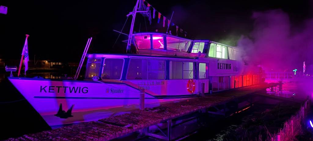 Weisse Flotte in Essen zu Halloween: Mole wird zur Geisterinsel