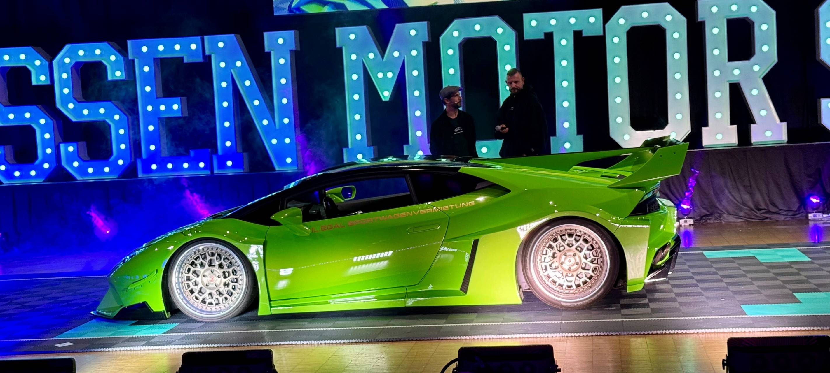 Essen Motor Show zeigt besondere Autos