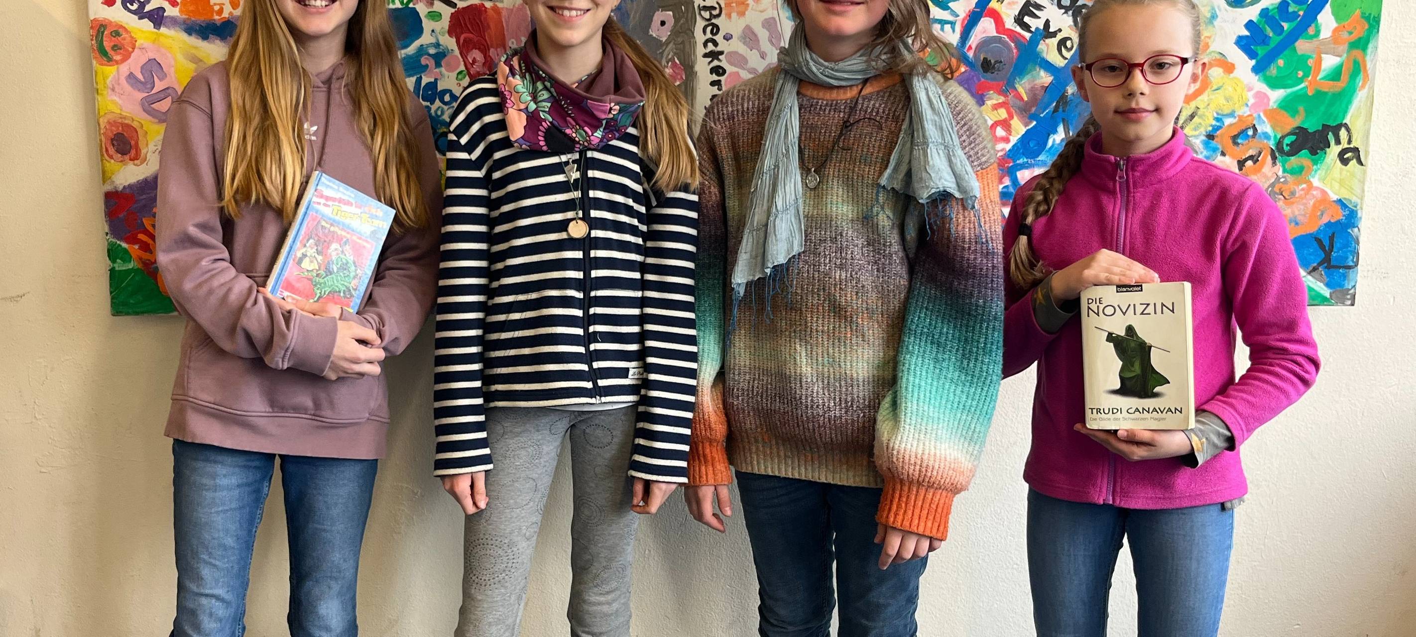 Schüler in Essen lesen Geschichten vor am bundesweiten Vorlesetag