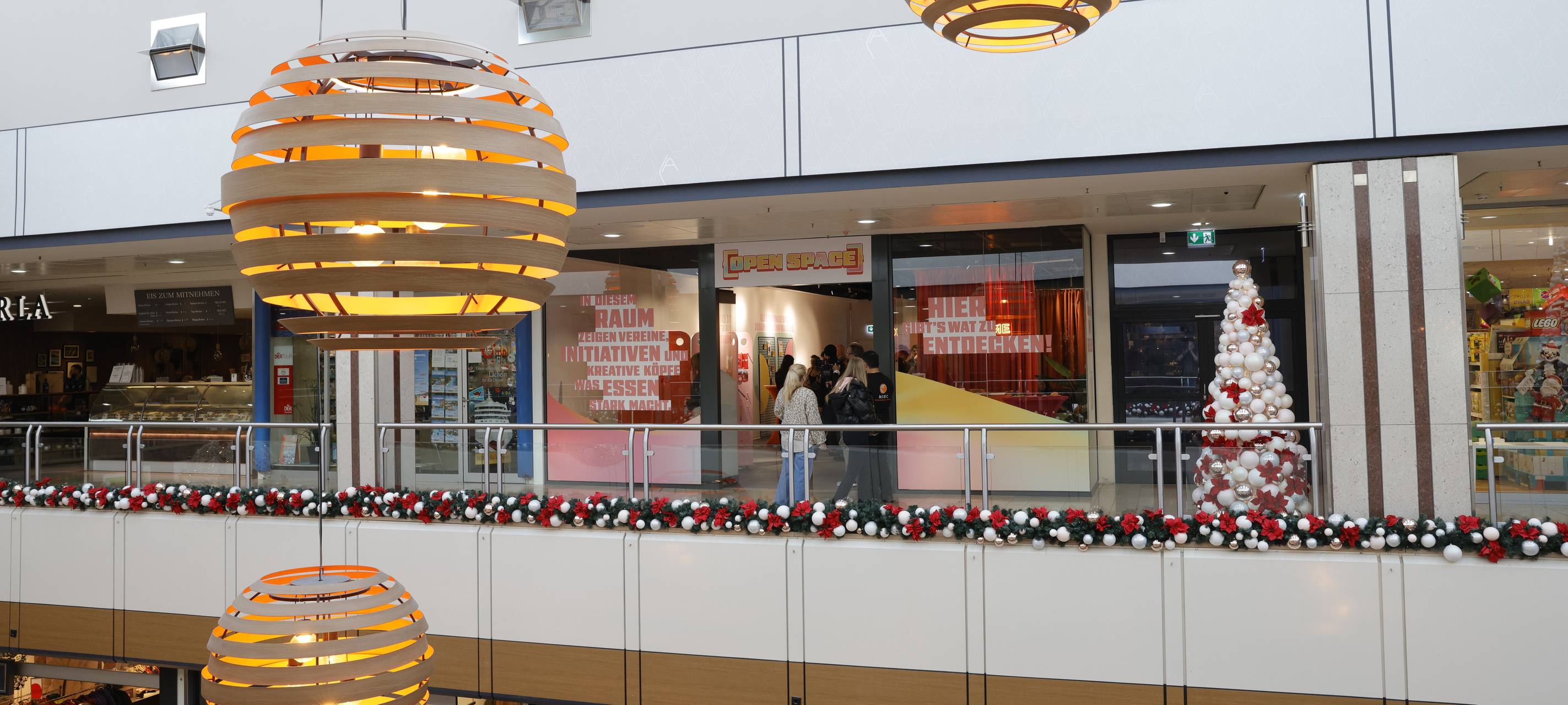 Einkaufszentrum in Essen - Platz für Vereine und Soziales