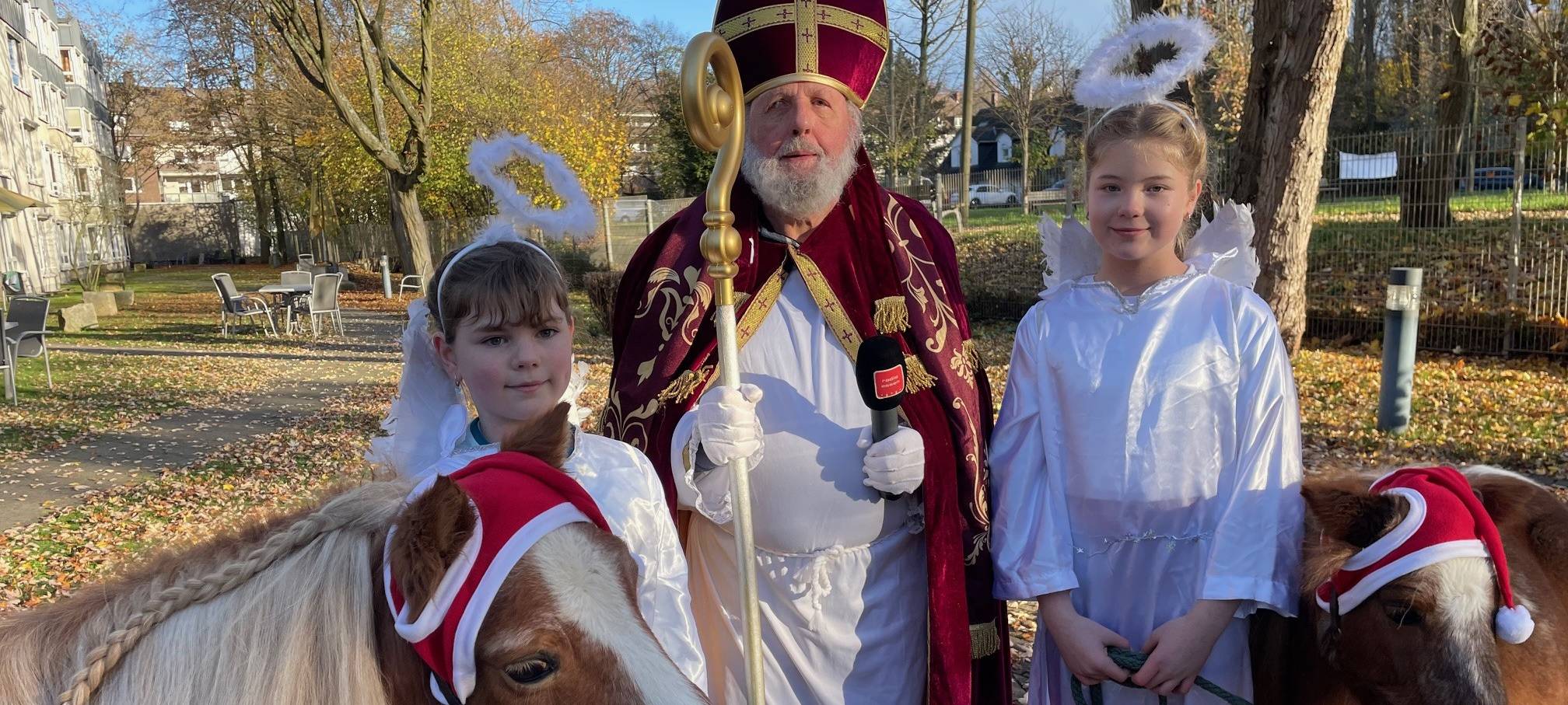 Bürger-Weihnachtsmarkt in Essen mit vielen Spielwütigen