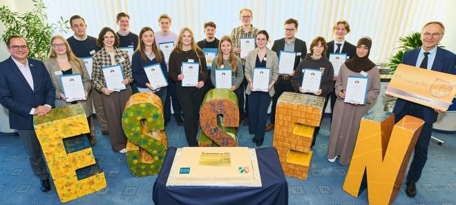 Ehrenamtsstipendien in Essen vergeben