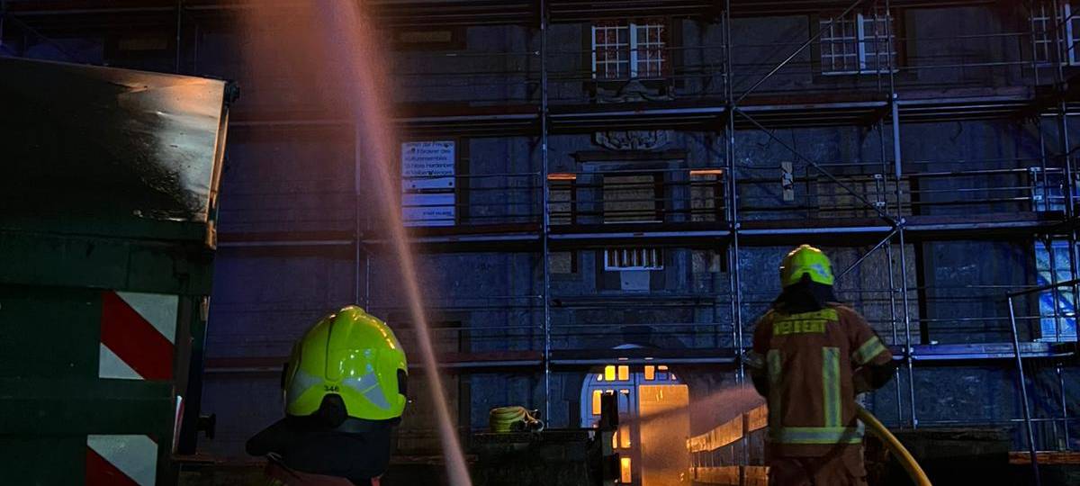 Feuerwehr in Nachbarstadt von Essen im Großeinsatz