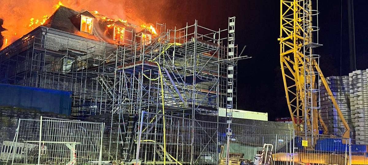 Feuerwehr in Nachbarstadt von Essen im Großeinsatz