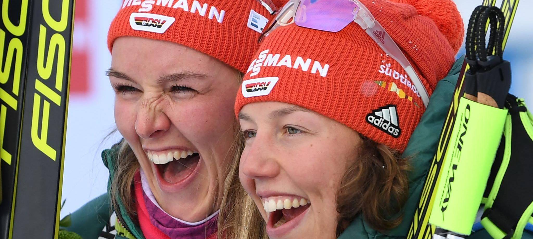Denise Herrmann-Wick (l) und Laura Dahlmeier