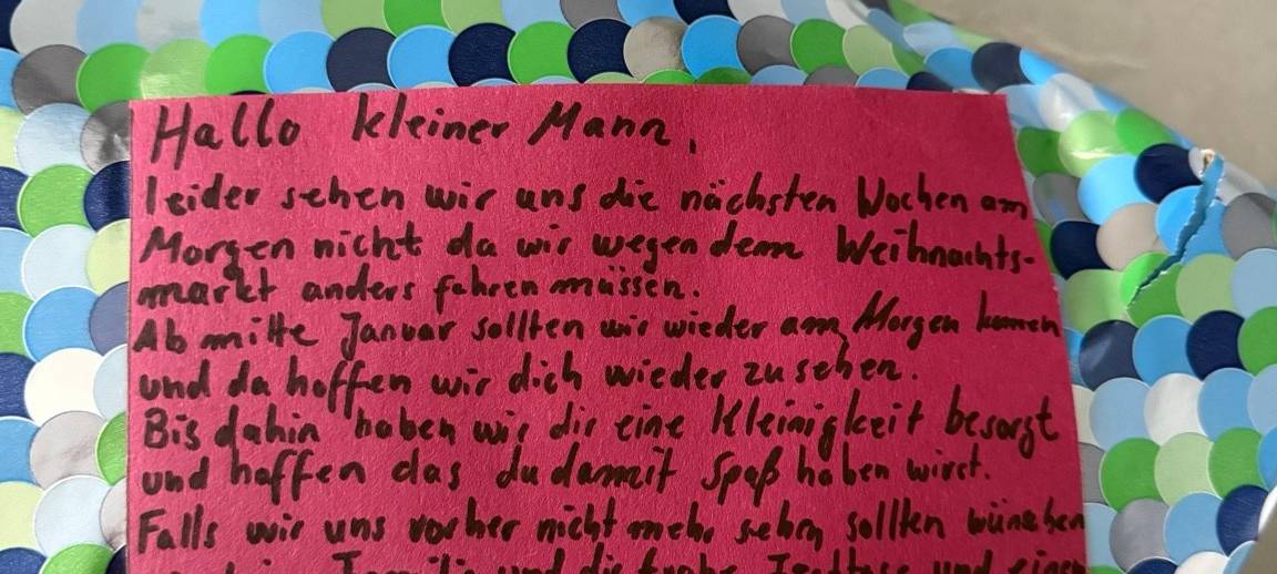 Müllmänner in Essen machen Kind ein besonderes Geschenk