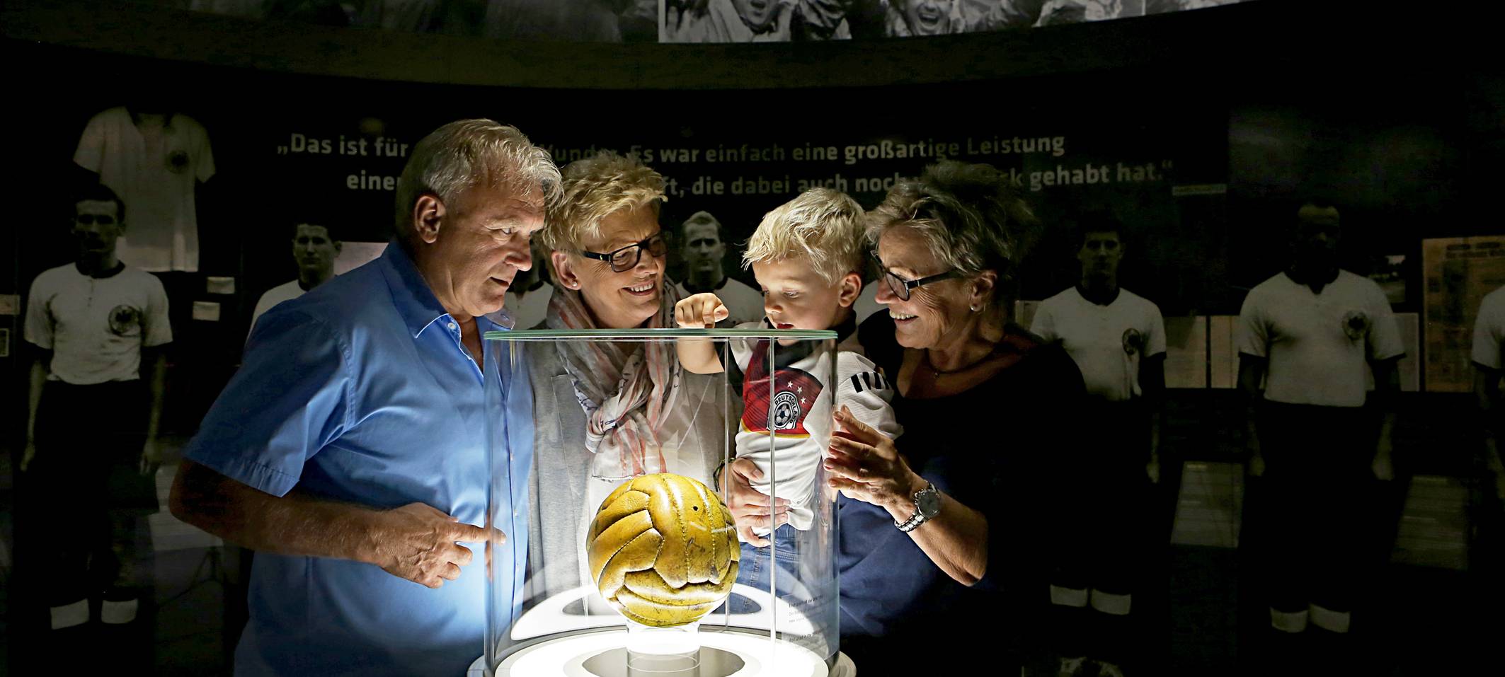 Folge 150: "Essen im Ohr" mit Manuel Neukirchner - Zwischen Fußball und Kultur