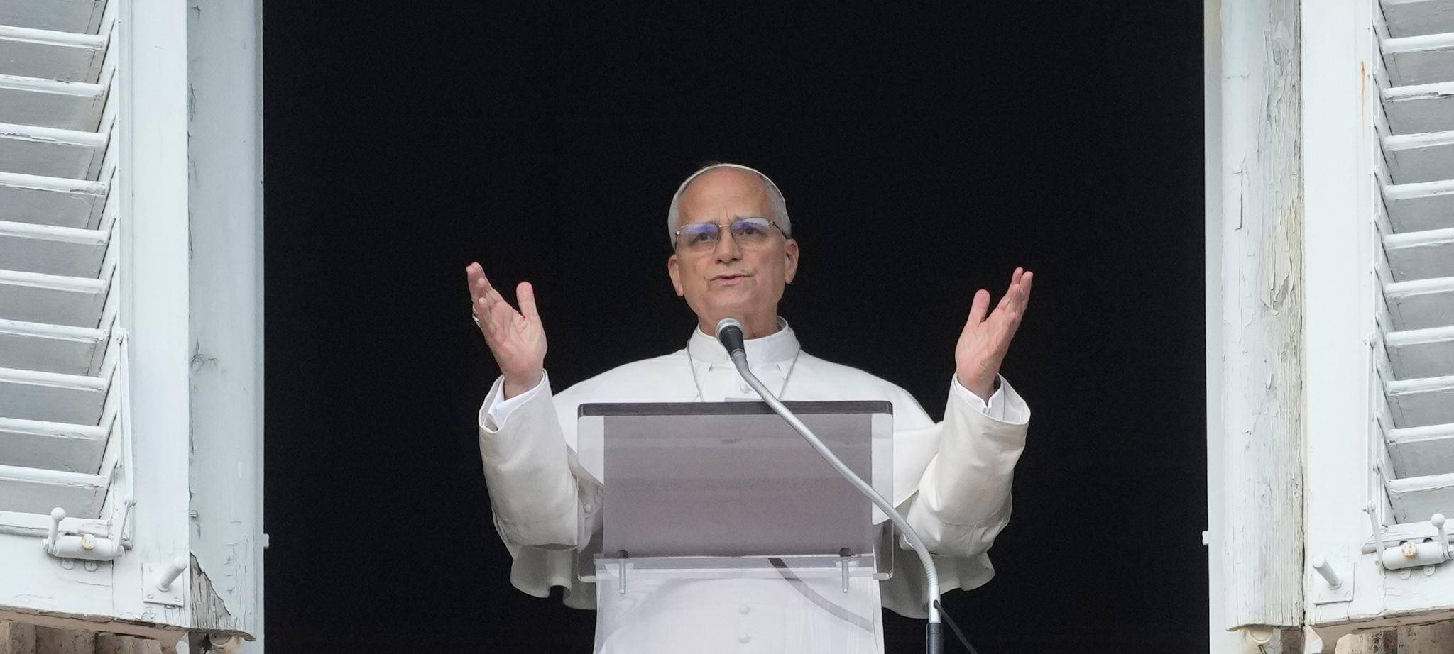 Papst spricht Angelus-Gebet