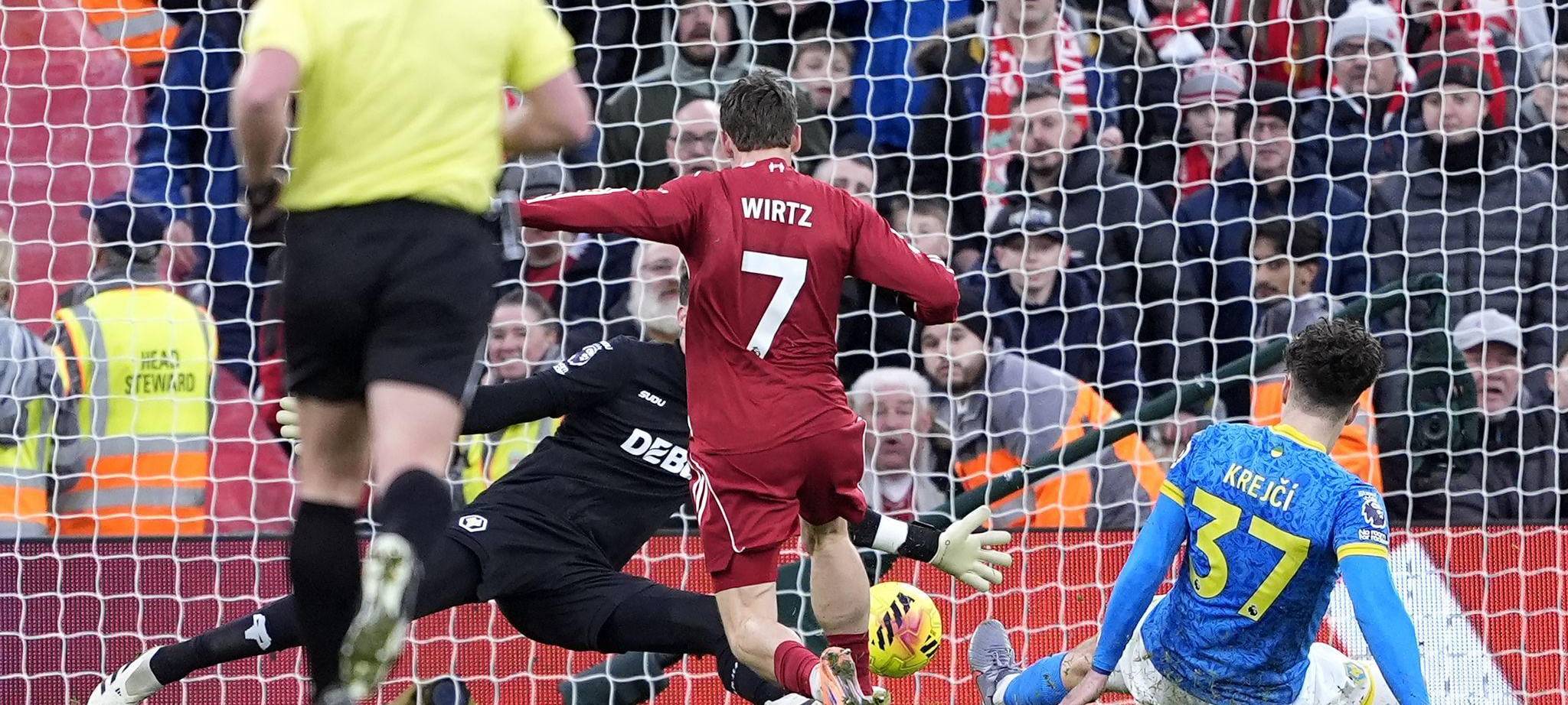 FC Liverpool - Wolverhampton Wanderers