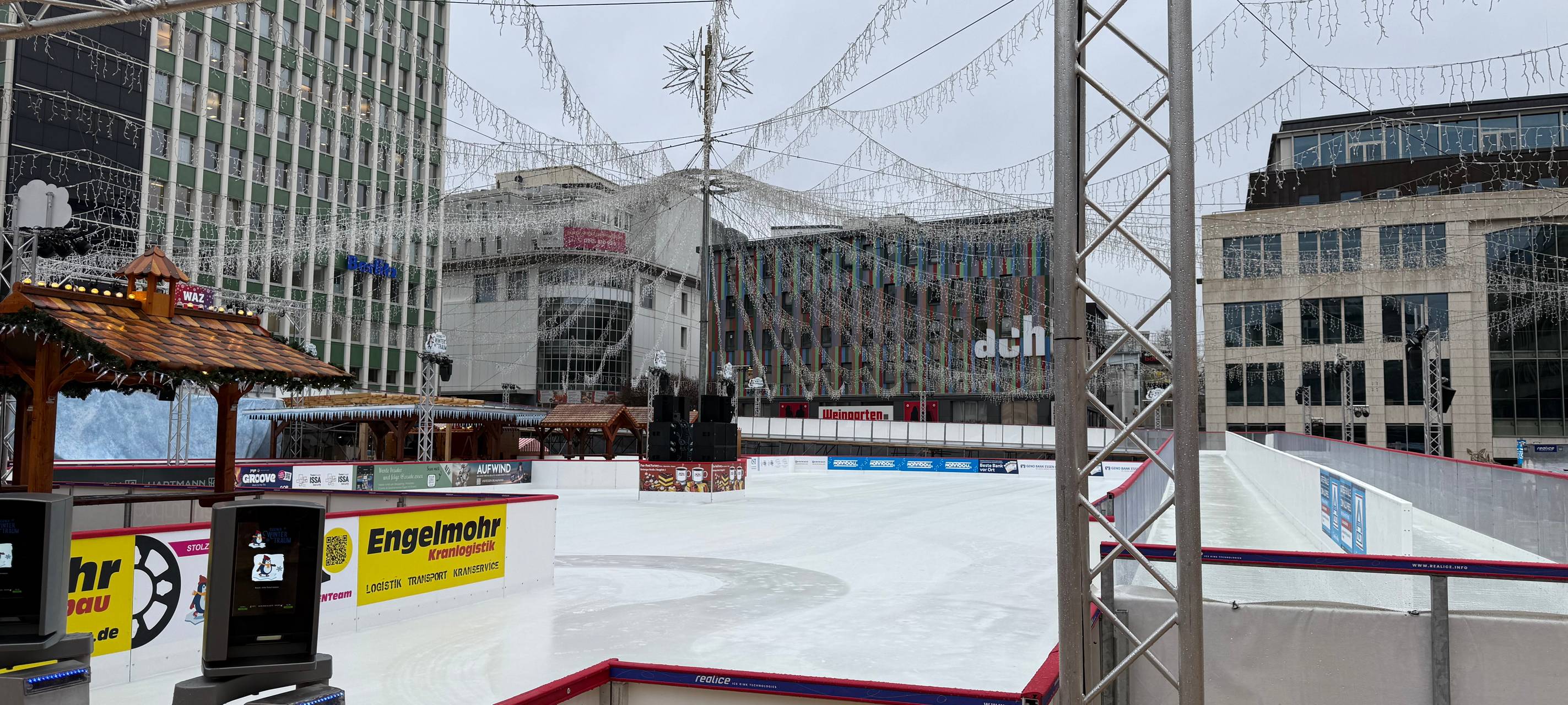 Wintertraum in Essen: Eisbahn auf zwei Etagen