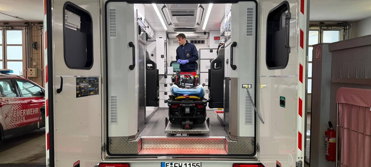 Mit Blaulicht durch Essen: Radio Essen einen Tag im Rettungswagen