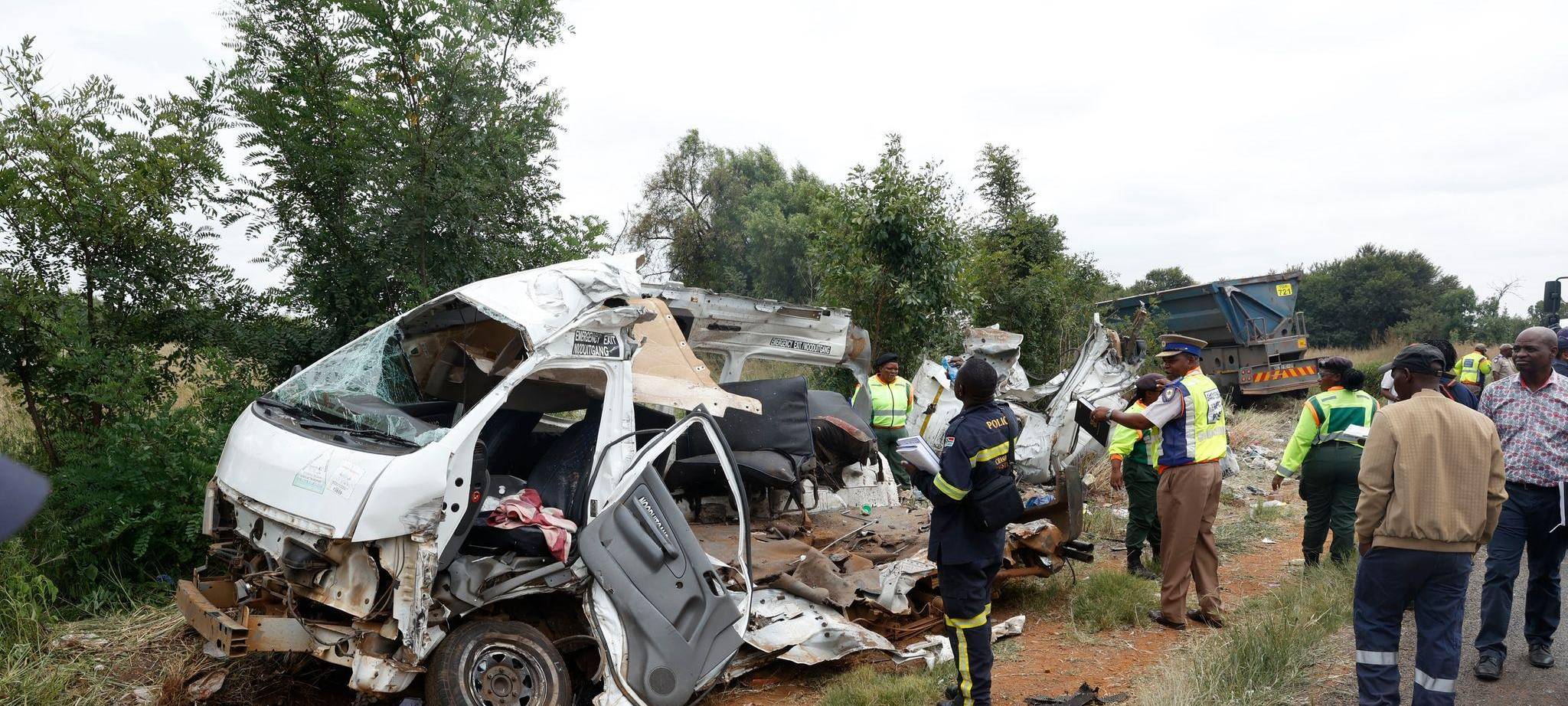 Schüler bei Busunfall in Südafrika getötet
