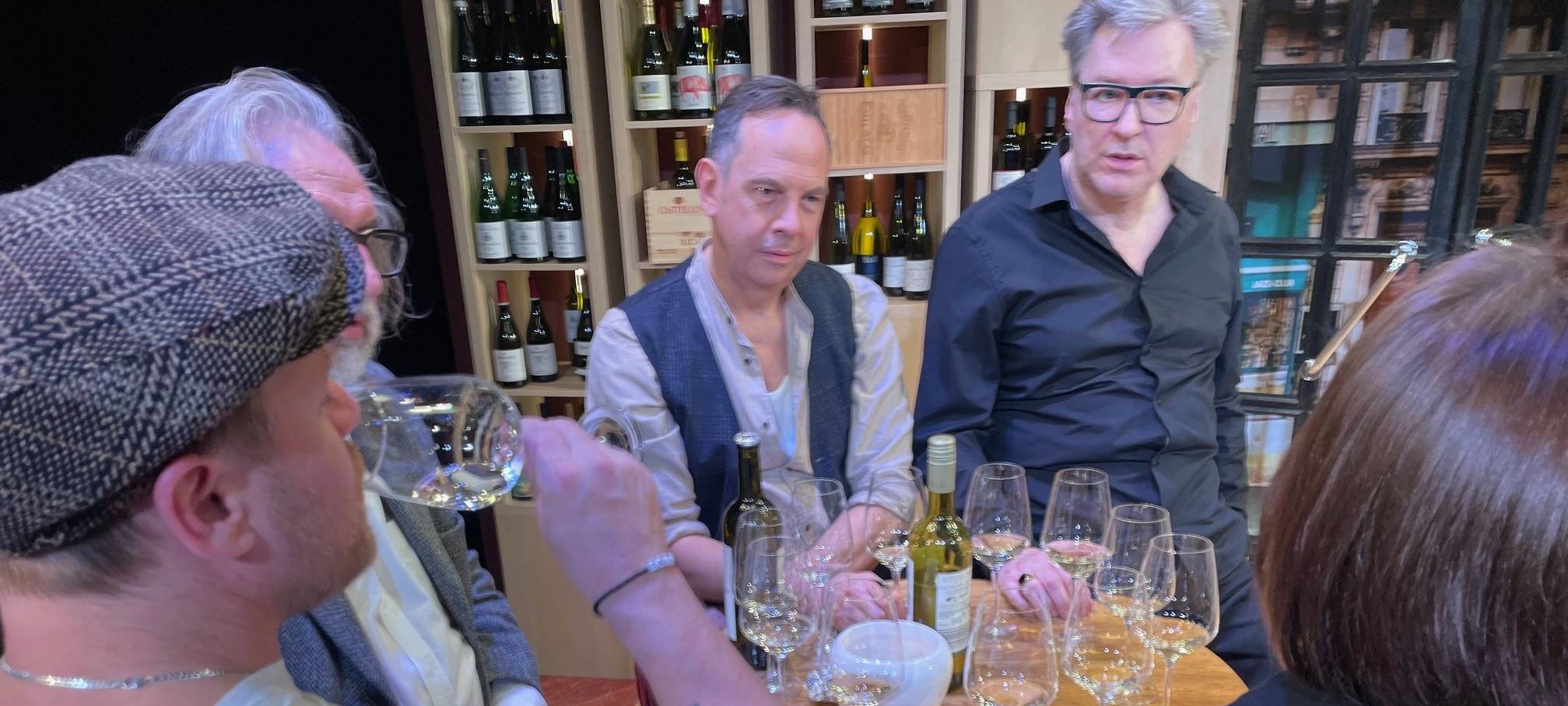 Radio Essen-Weinprobe auf der Theaterbühne